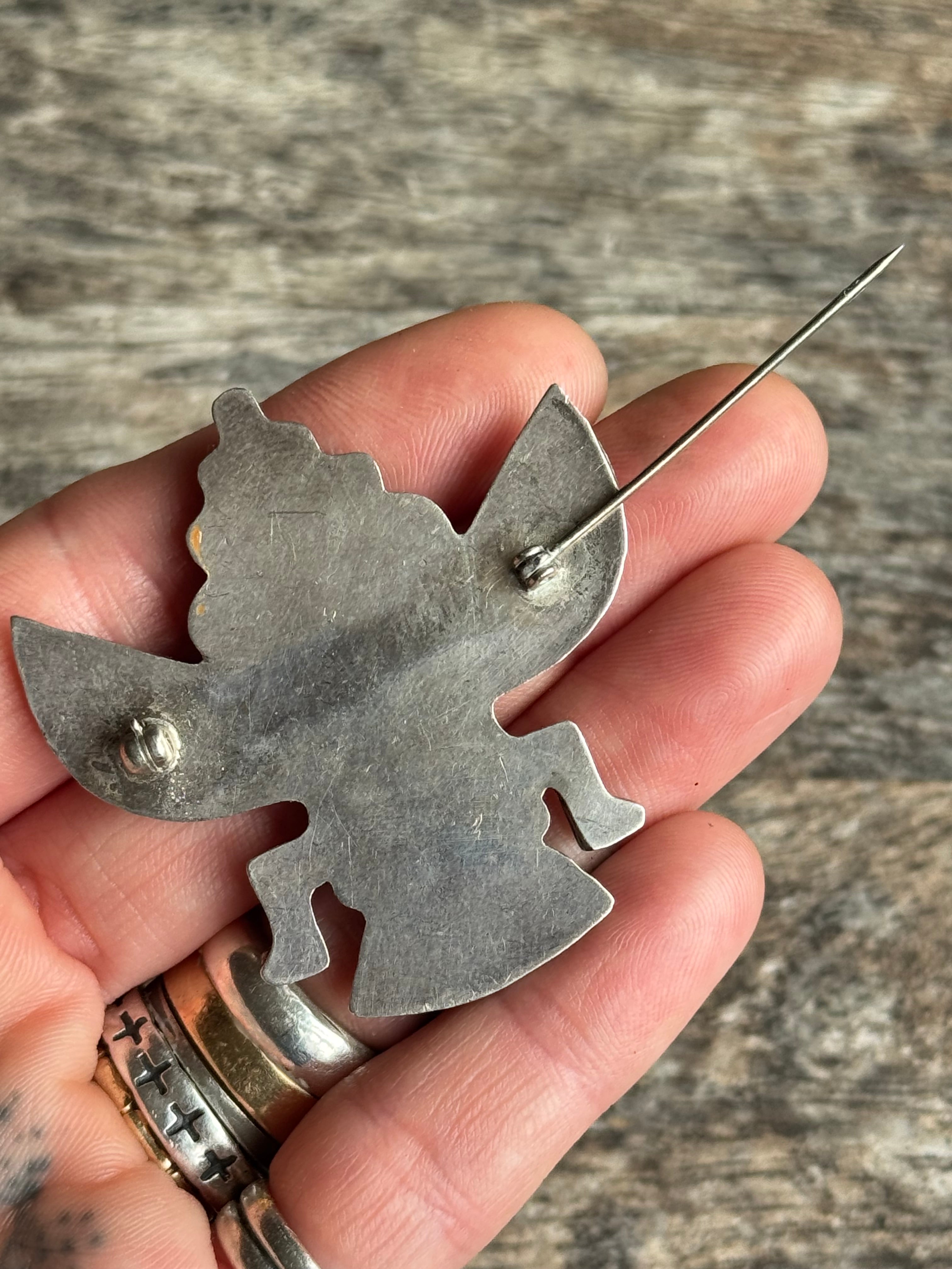Vintage Sterling Silver Multistone Inlay Knifewing Pin