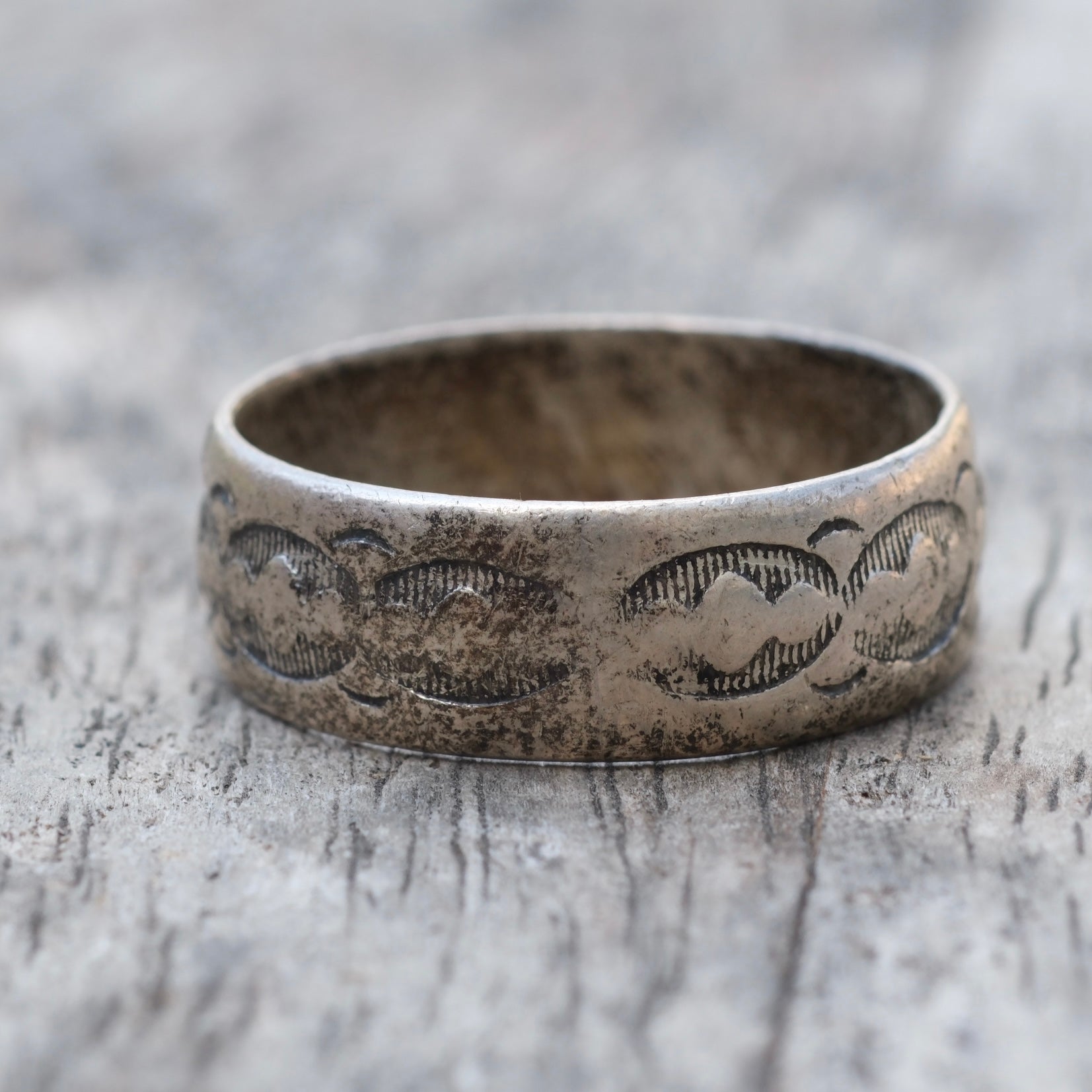 Vintage Sterling Silver Stamped Band Ring 14