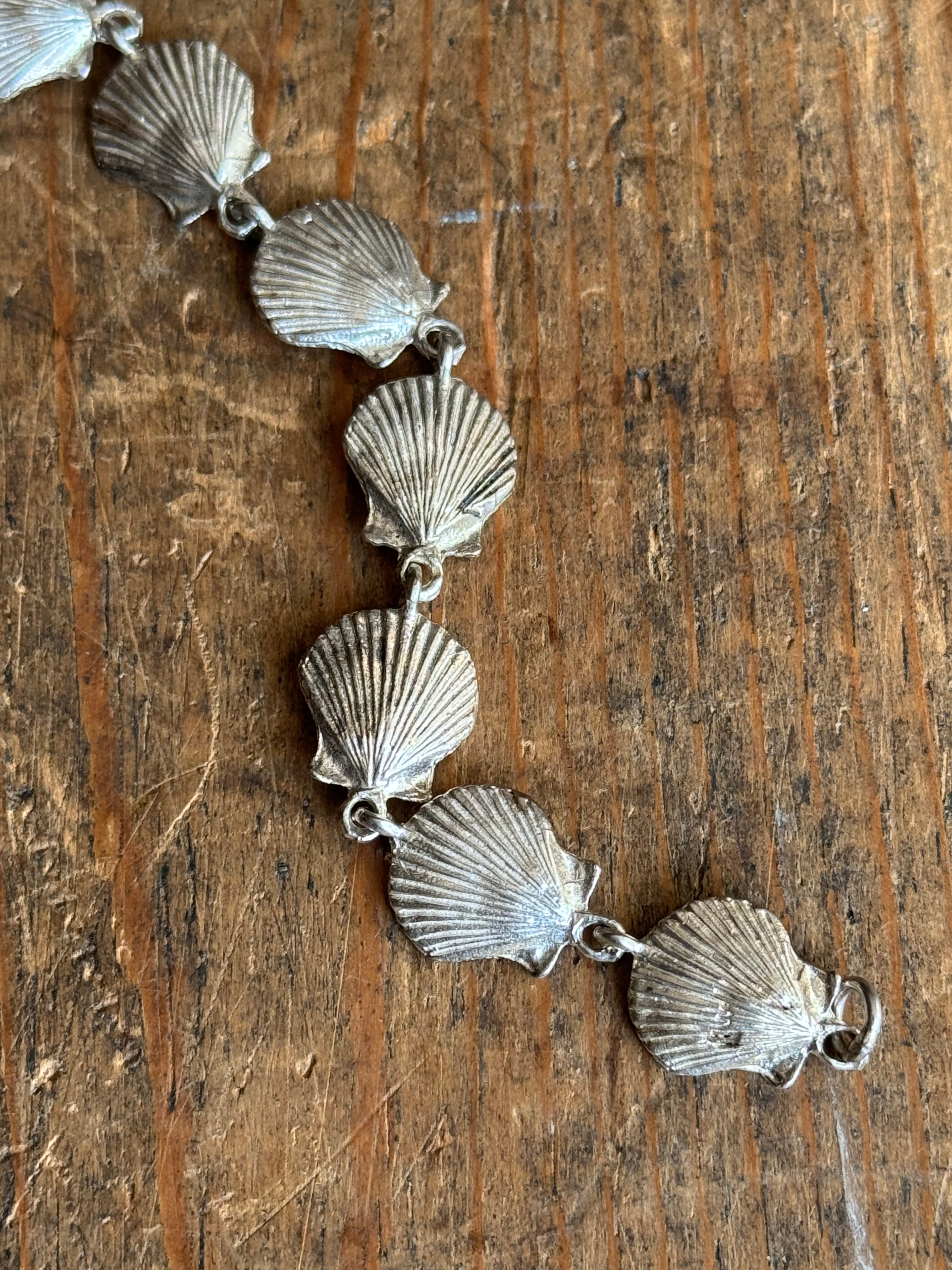 Vintage Sterling Silver 7” Seashell Link Bracelet