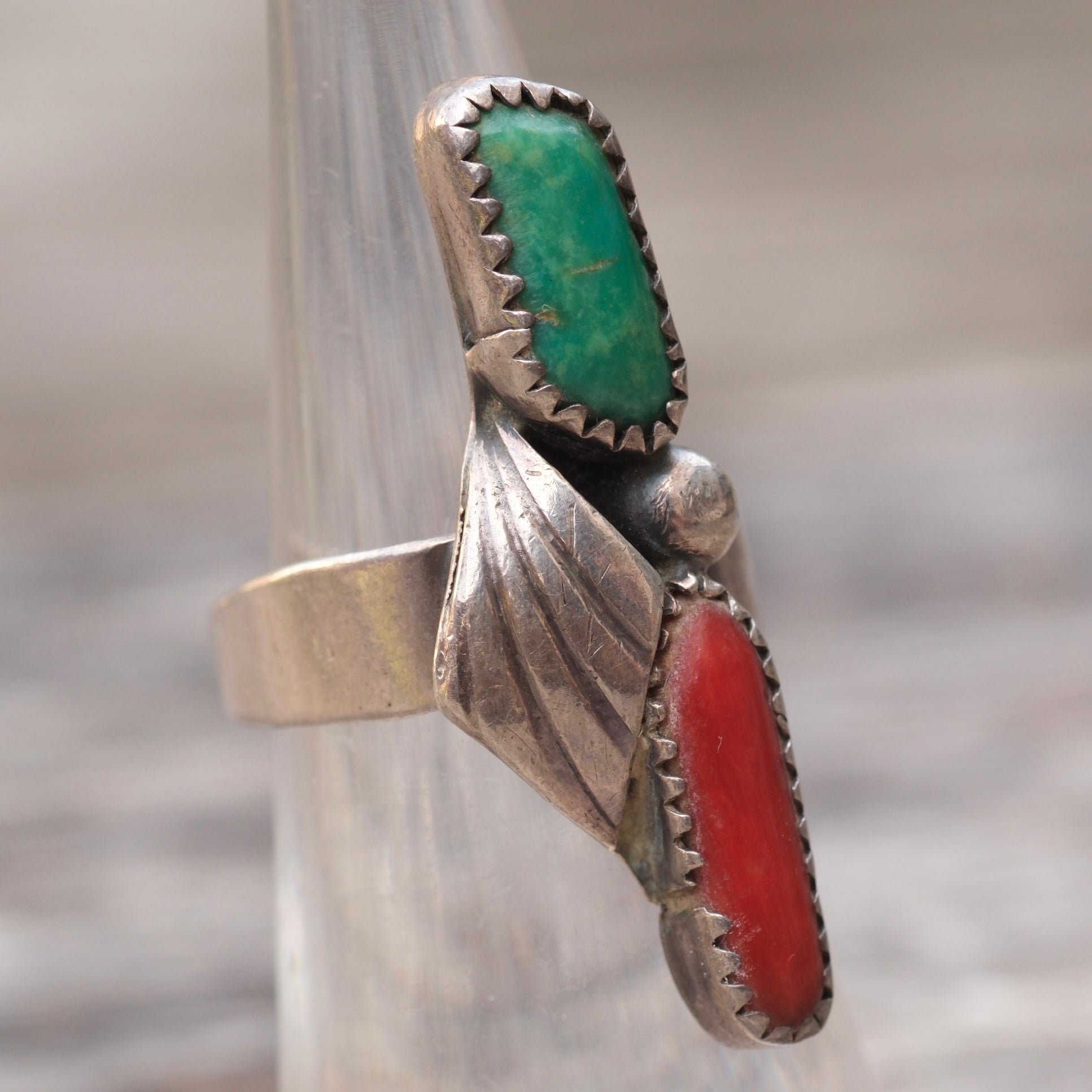 Vintage Sterling Turquoise and Coral Feather Ring 5