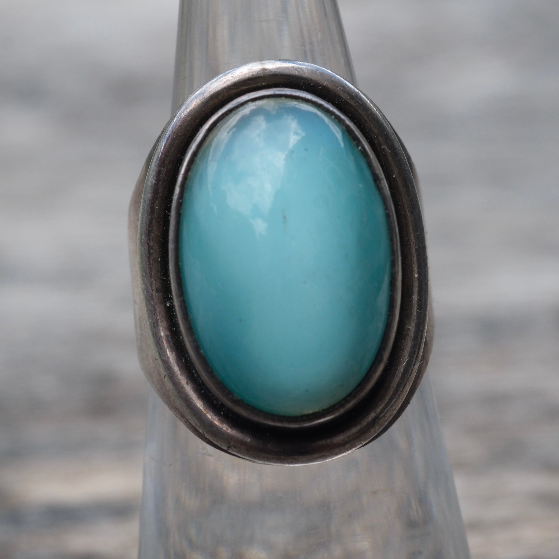 Vintage Sterling Green Cats Eye Ring 5