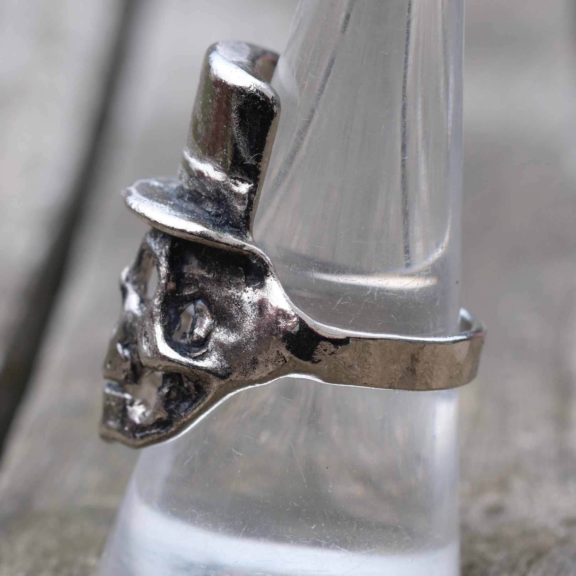 Vintage White Bronze Biker Ring 9.25