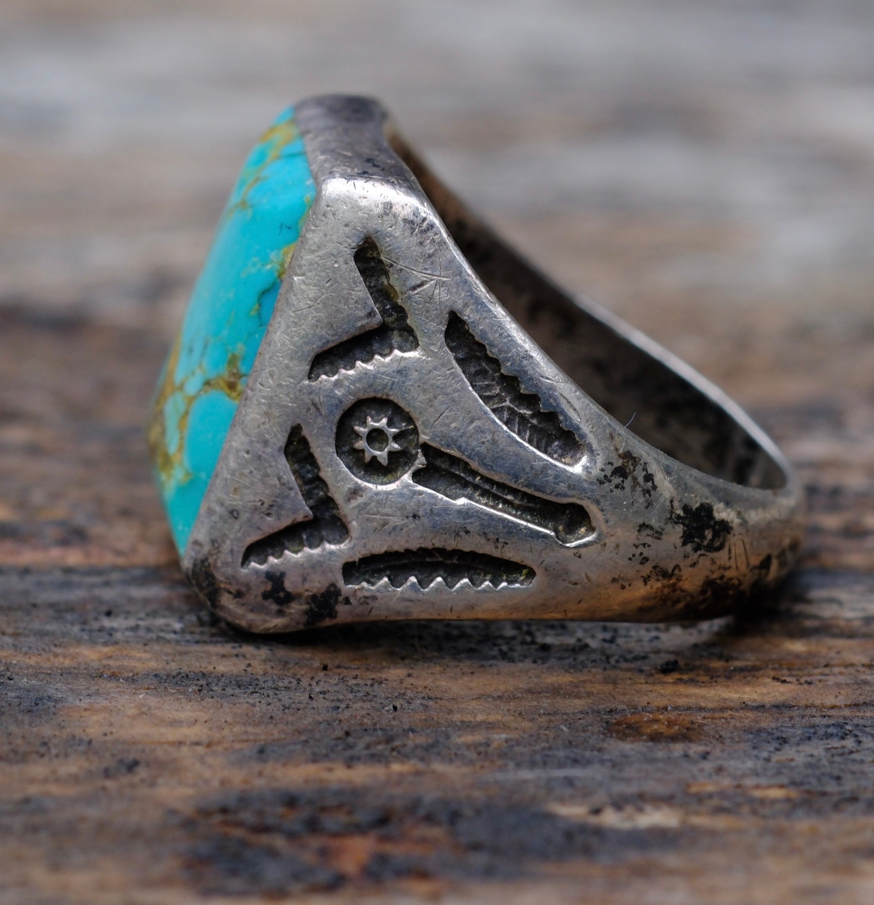 Vintage Sterling Bells Trading Post Stamped Ring 10