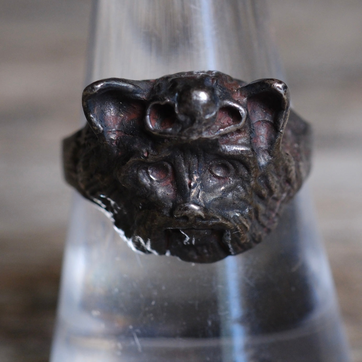 Vintage Sterling Silver Dog Ring 8.75