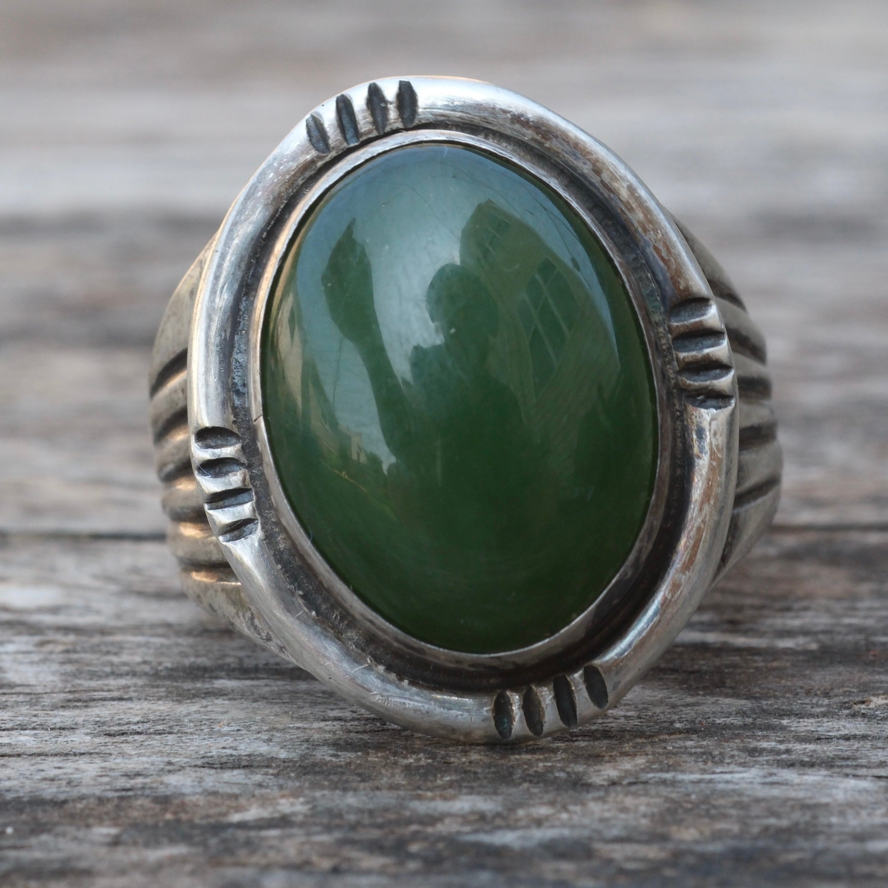 Vintage Sterling Green Carnelian Ring 10