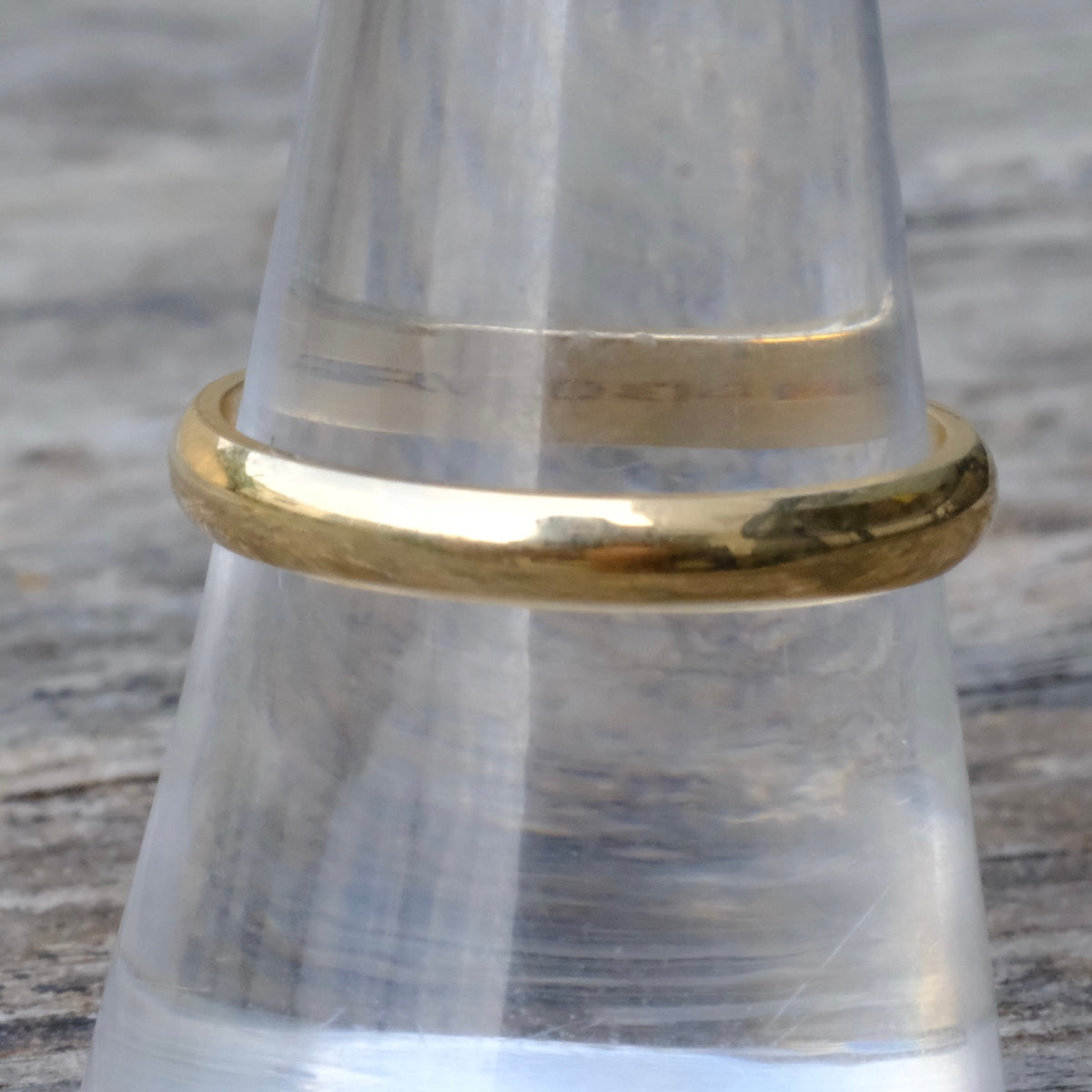 Vintage 14K Gold Band Ring 8.75