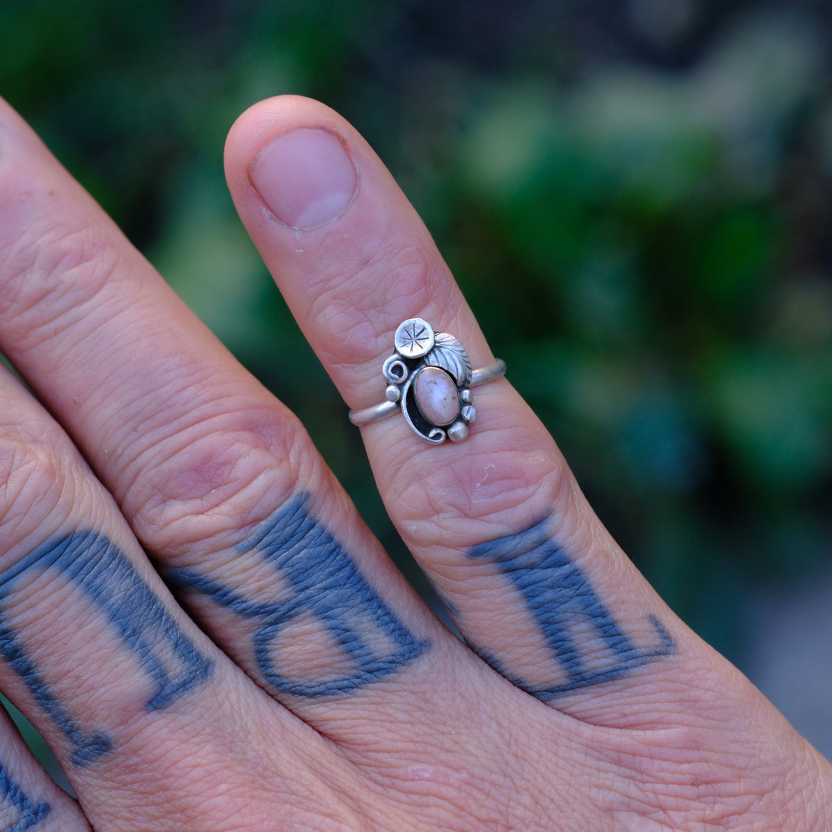 Vintage Sterling Mother Of Pearl Blossom Ring 3.5