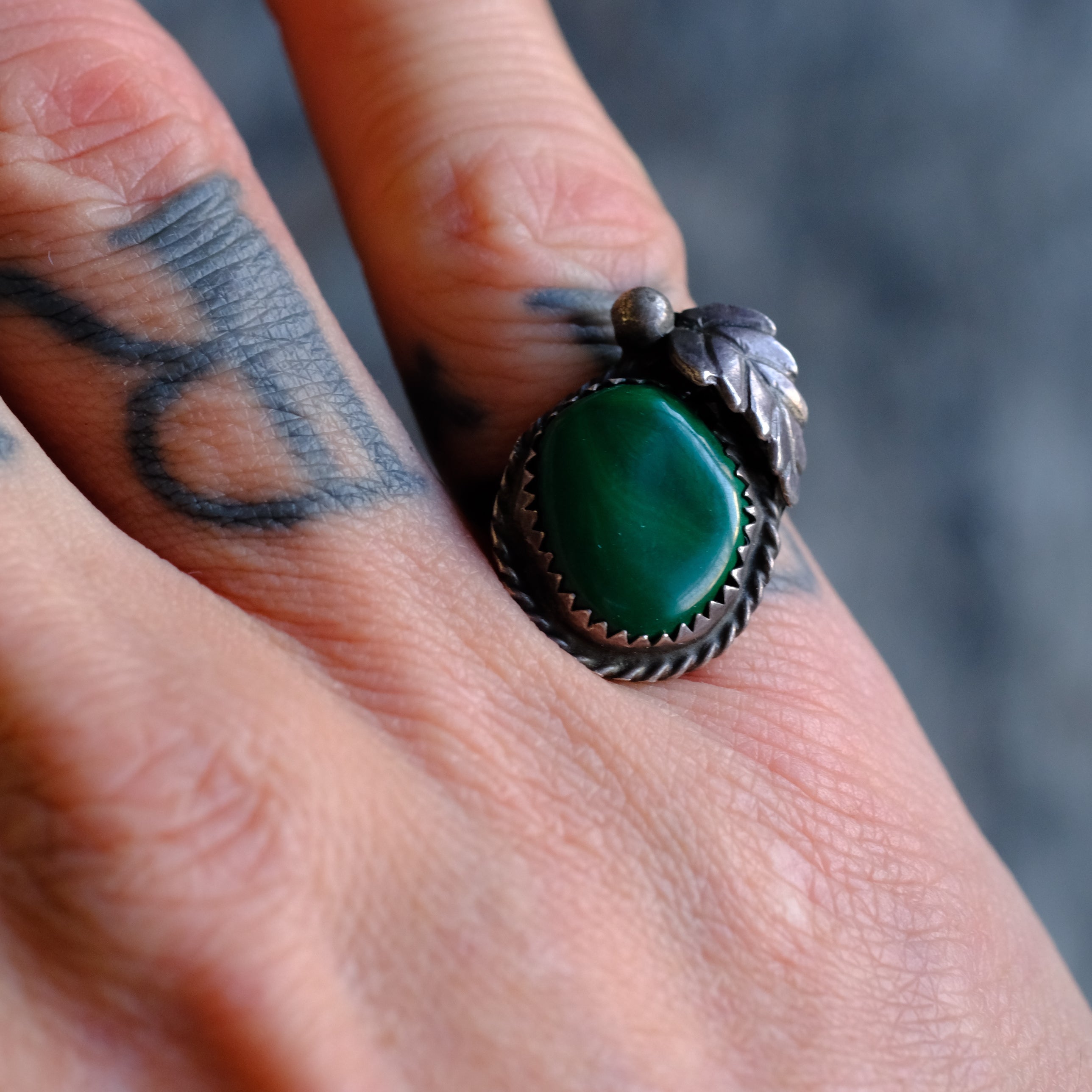 Vintage Sterling Malachite Feather Ring 5.5