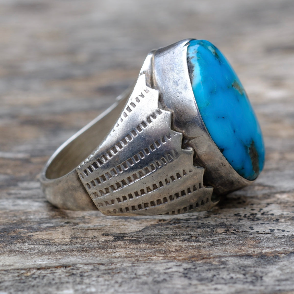 Vintage Sterling Turquoise Ribbed Band Ring 10