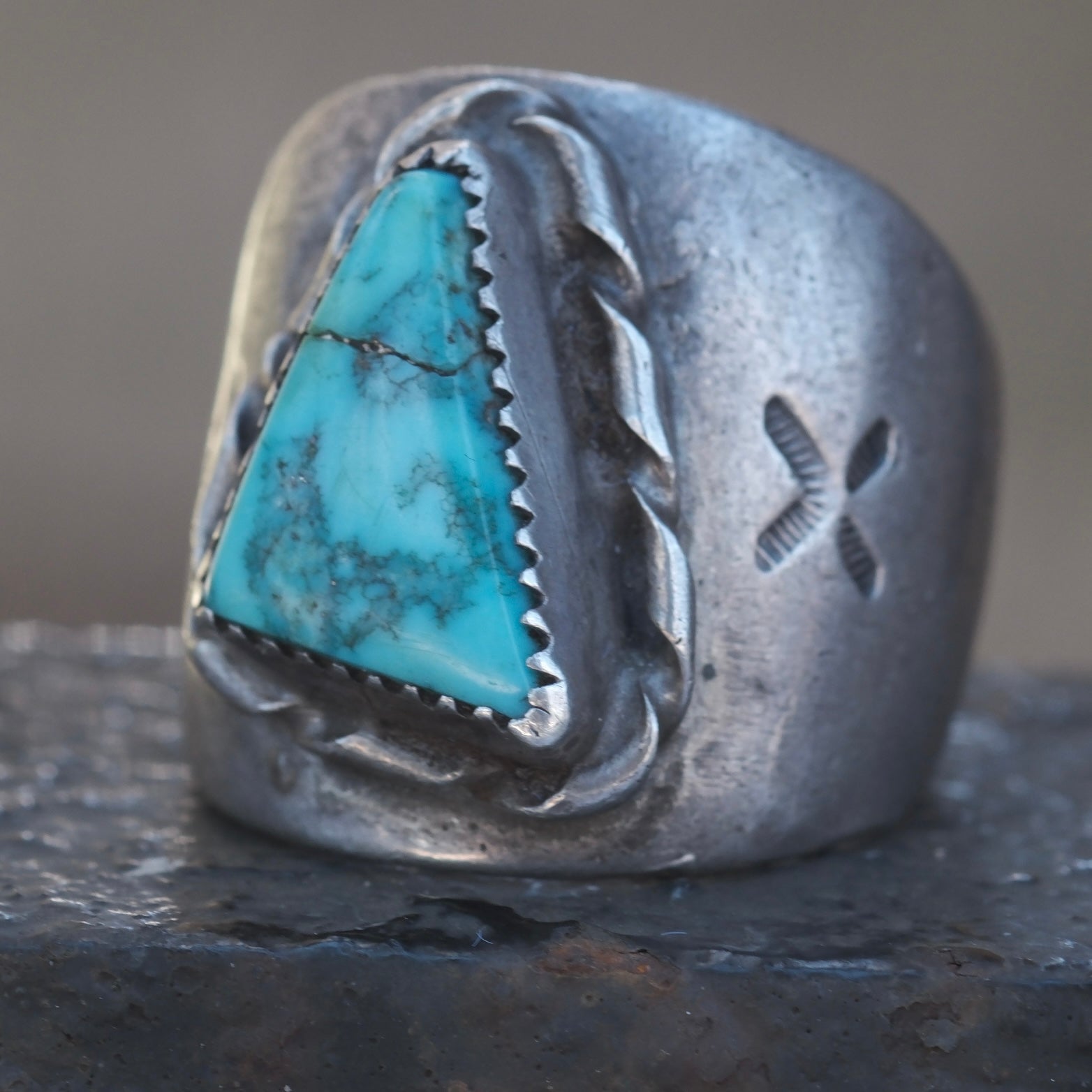 Vintage Sterling Turquoise Stamped Band Cigar Band Ring 11.25
