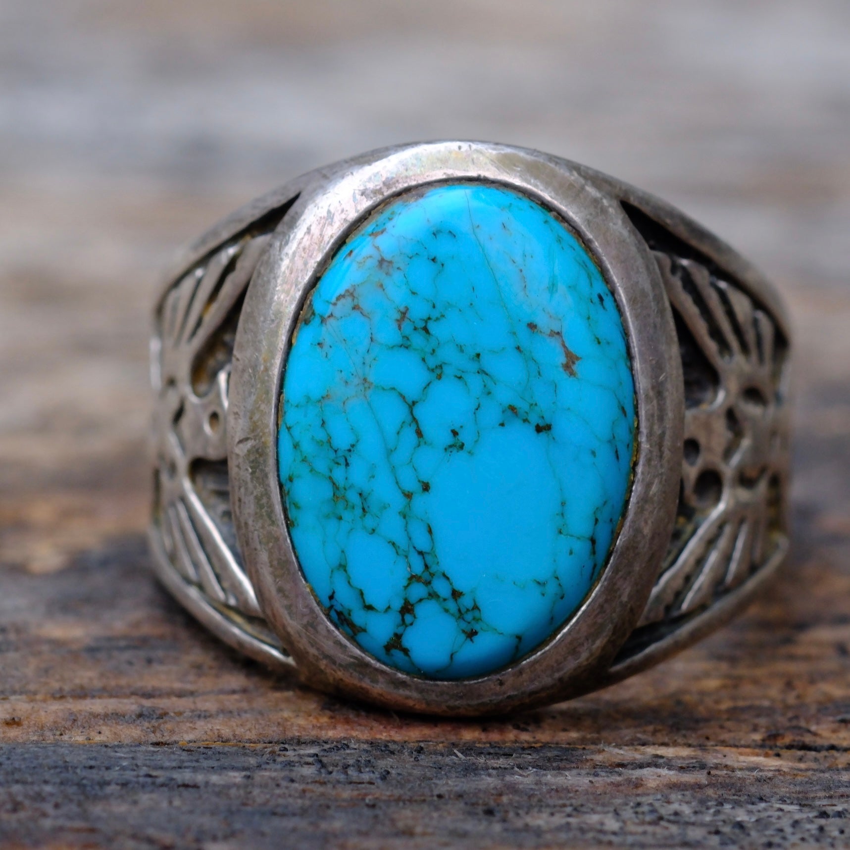 Vintage Sterling Turquoise Thunderbird Ring 9.5