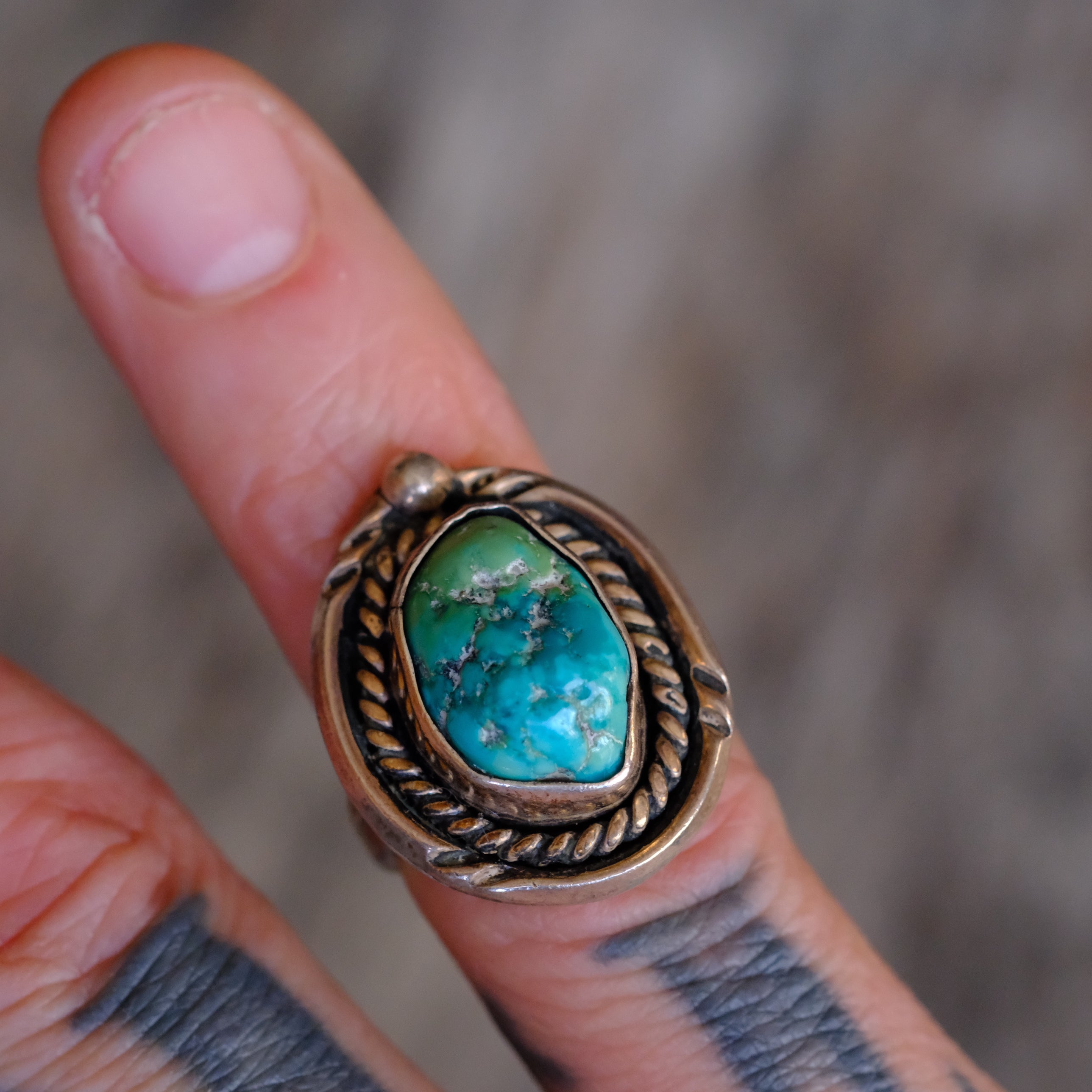 Vintage Sterling Turquoise Roper Ring 5.25