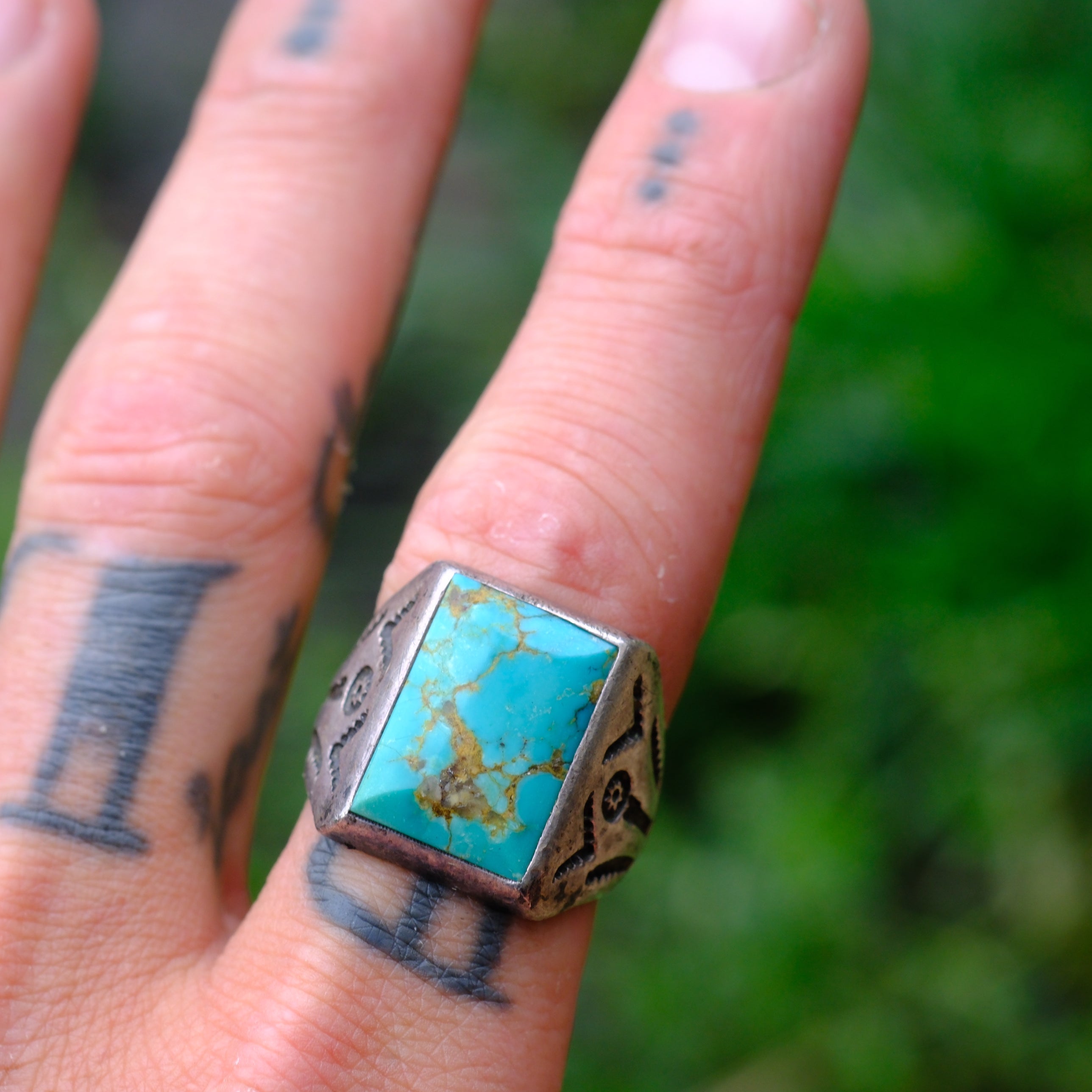 Vintage Sterling Bells Trading Post Stamped Ring 10