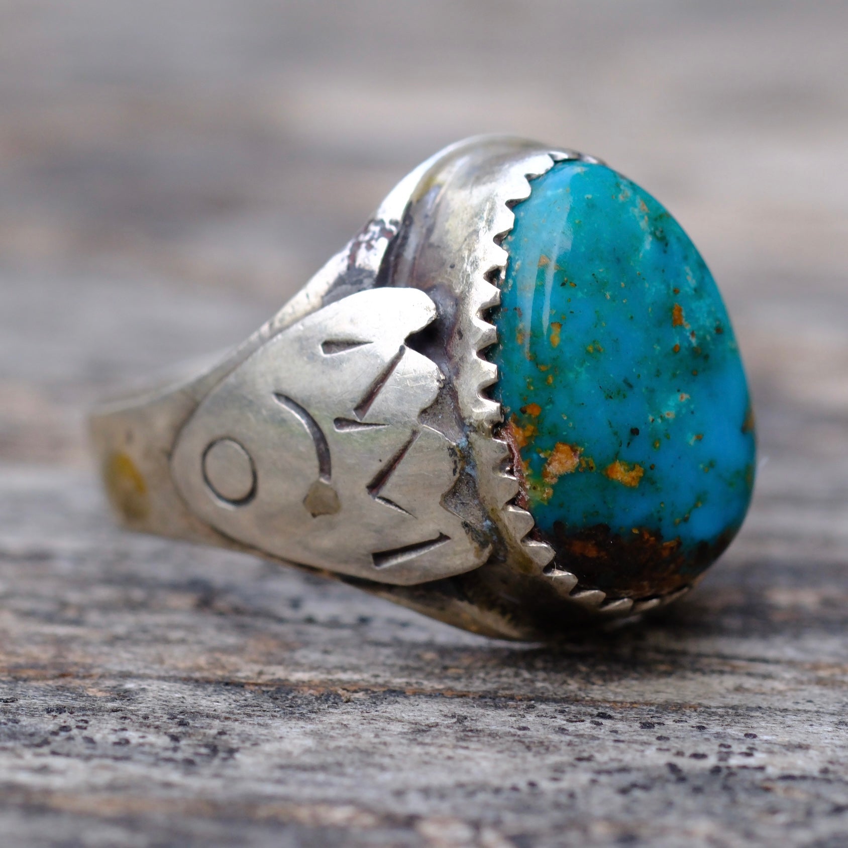Vintage Sterling Turquoise Stamped Band Ring 7.5