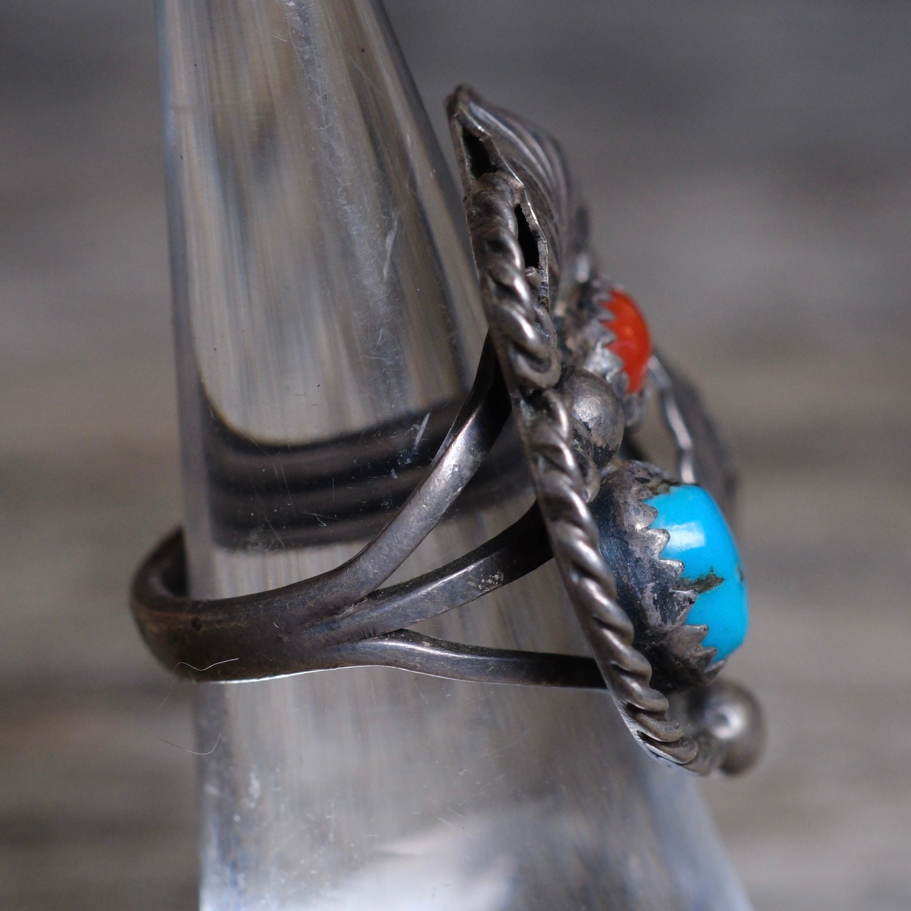 Vintage Sterling Turquoise and Coral Feather Ring 5.25