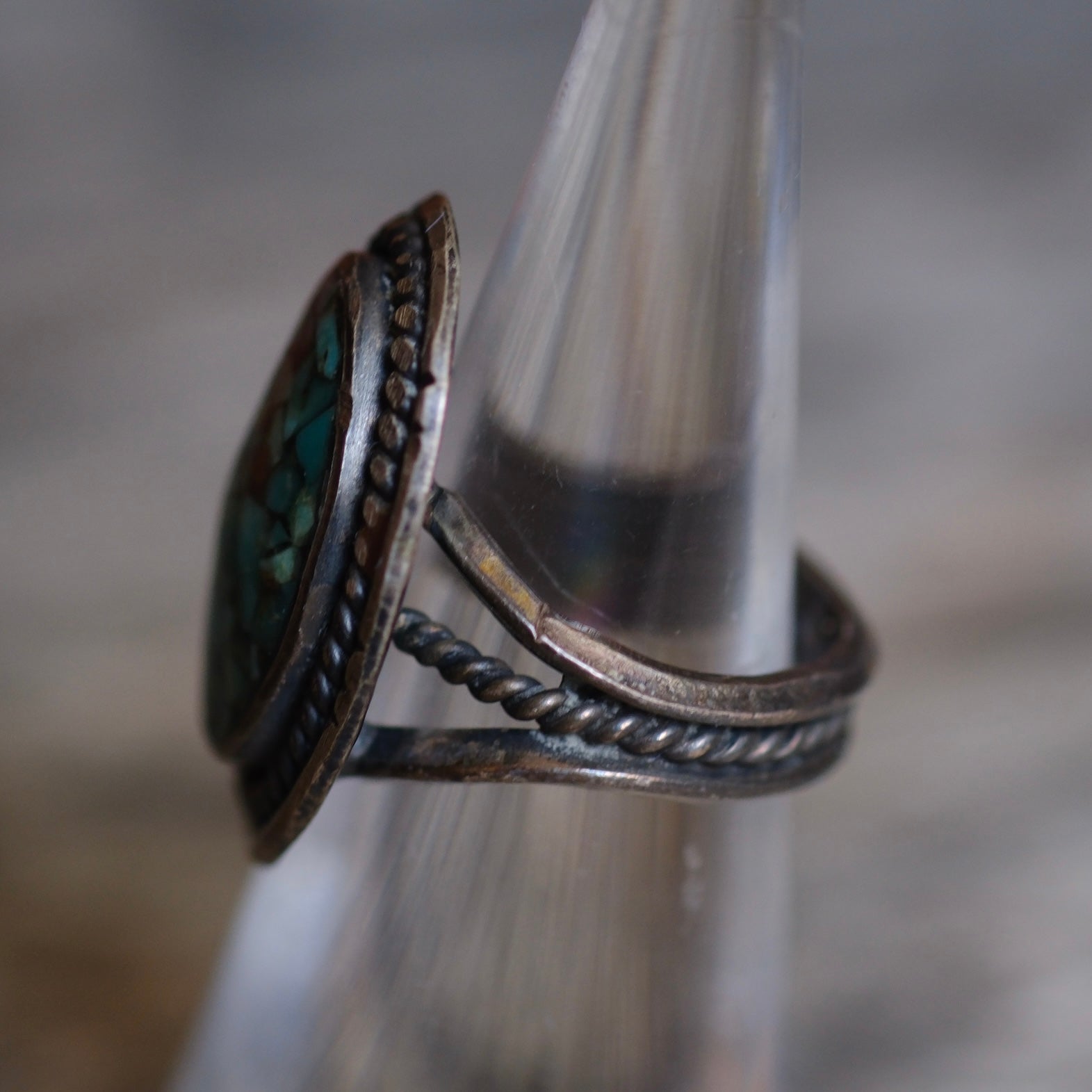 Vintage Sterling Turquoise Chip Inlay Roper Ring 4