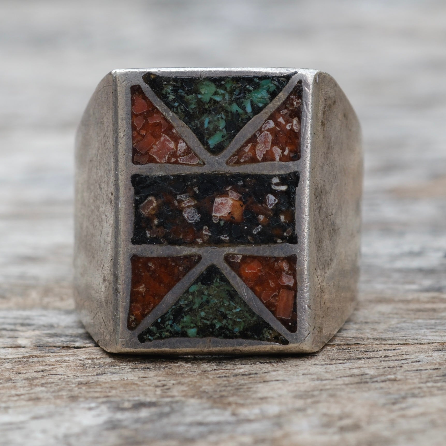 Vintage Sterling Crushed Turquoise and Coral Inlay Ring 9.5