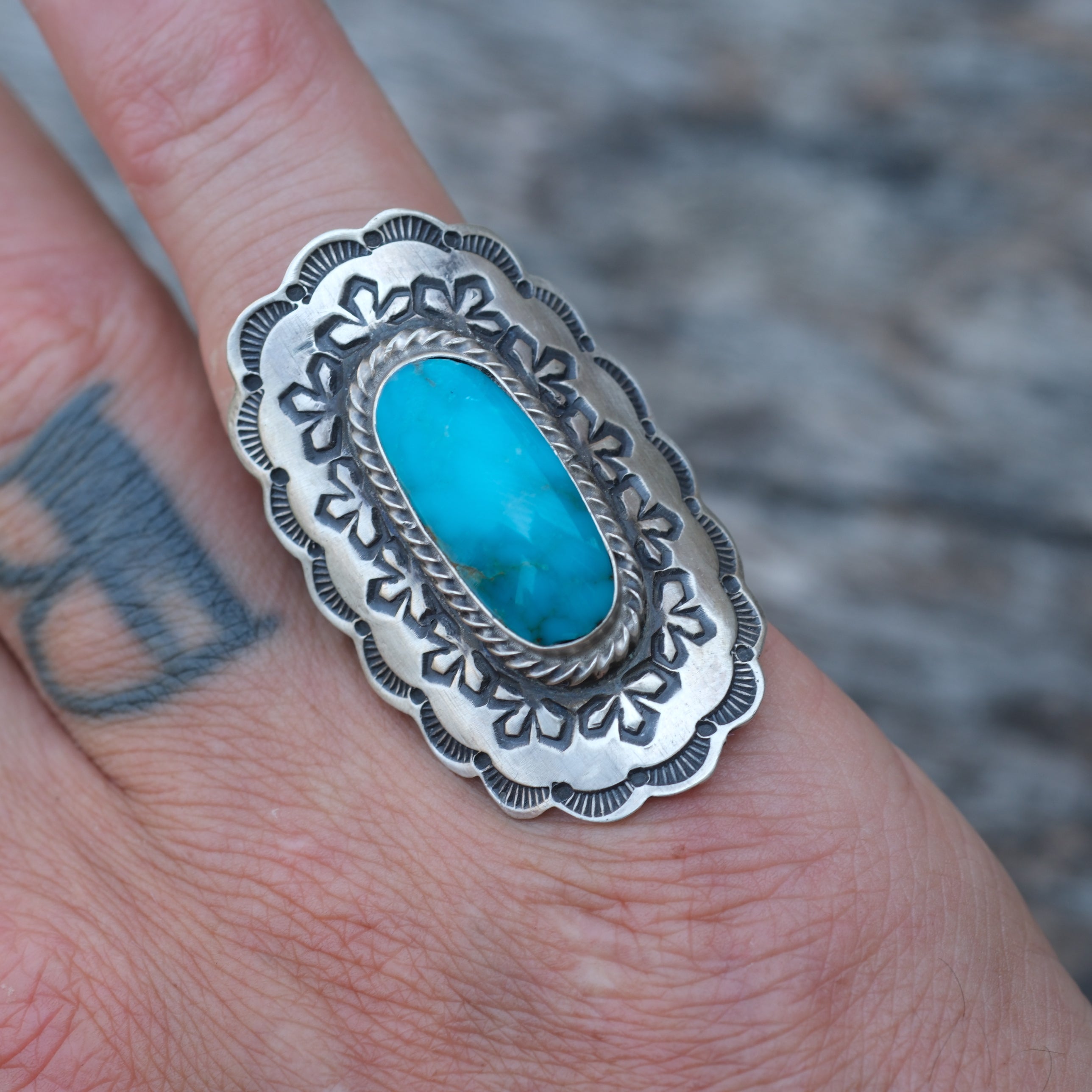 Vintage Sterling Running Bear Turquoise Stamped Ring 8