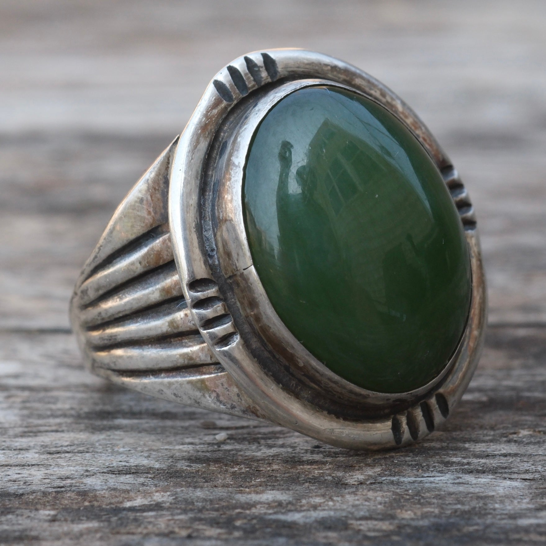 Vintage Sterling Green Carnelian Ring 10