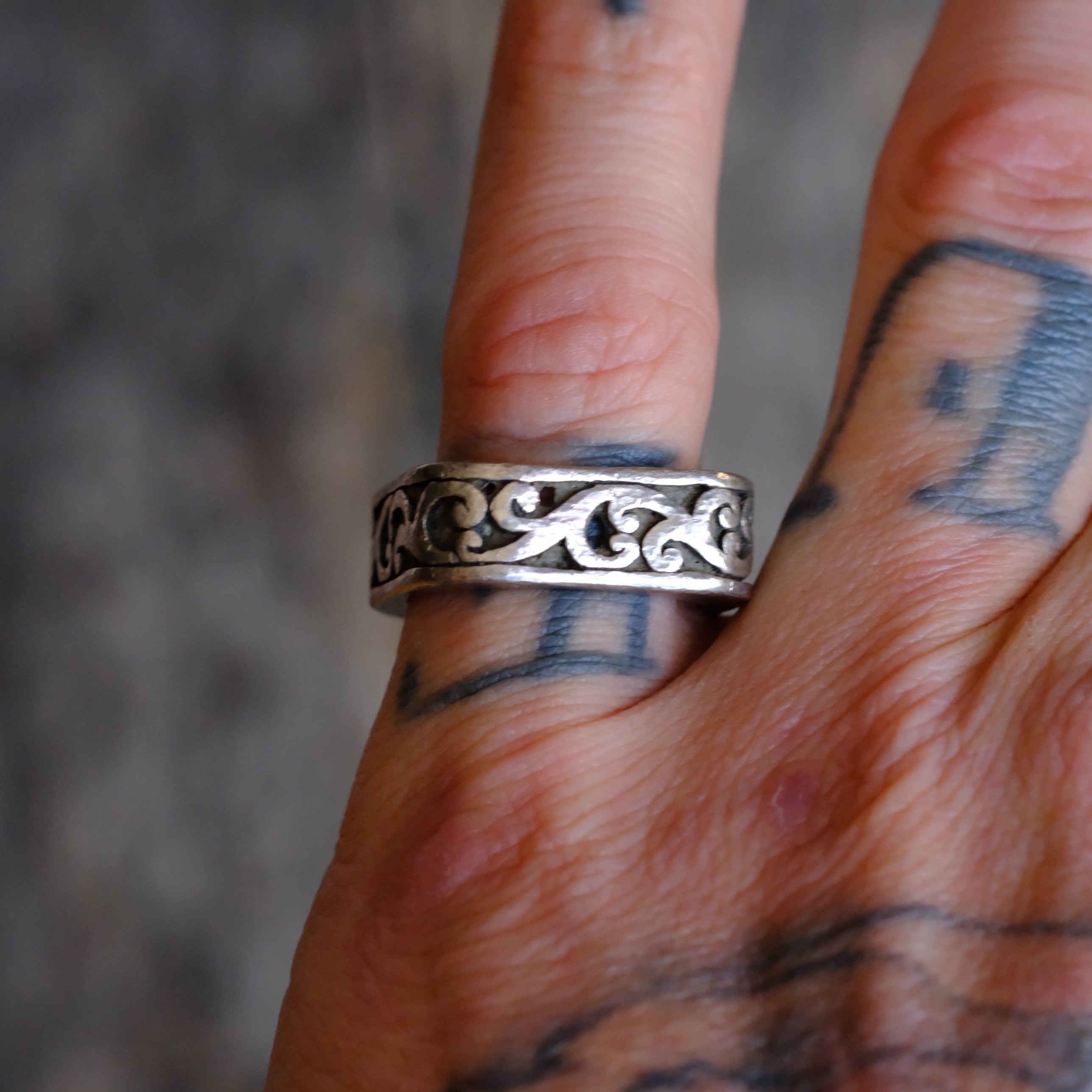 Vintage Sterling Square Scroll Ring 7