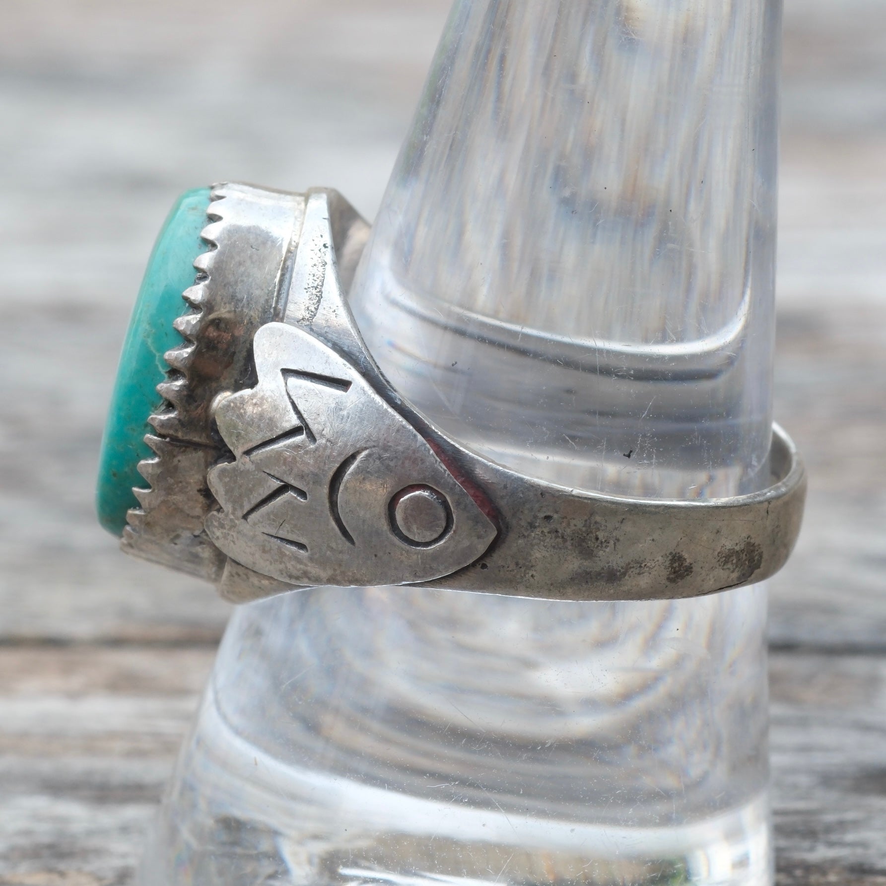 Vintage Sterling Turquoise Stamped Band Ring 9.75