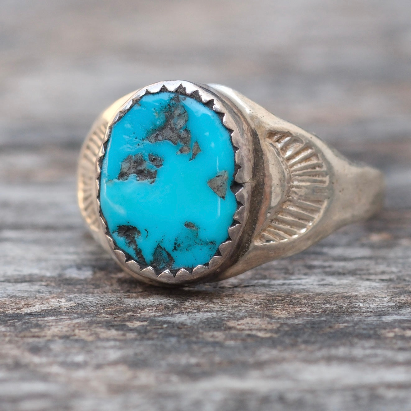 Vintage Sterling Turquoise Stamped Band Ring 8.5