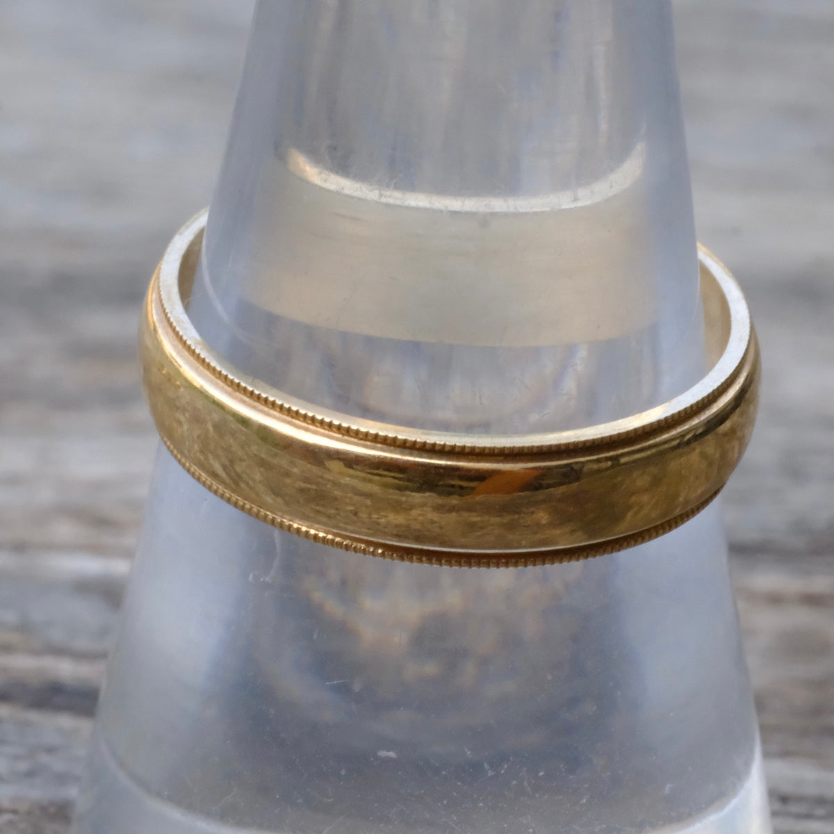 Vintage 14K Gold Band Ring 8.75