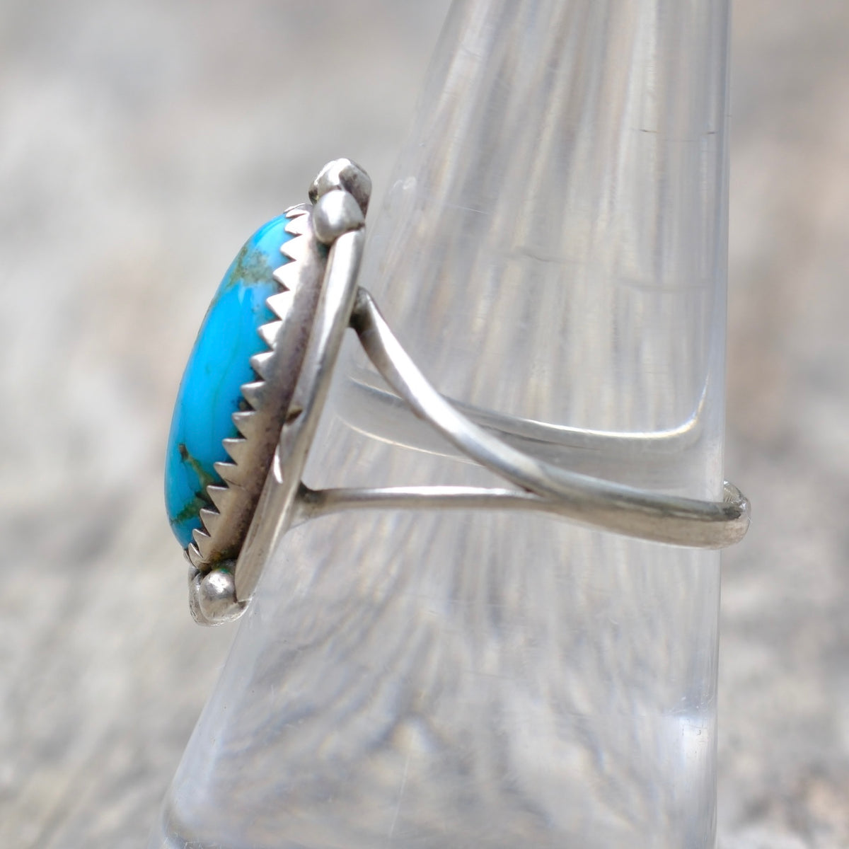 Vintage Sterling Turquoise Ring 7.5