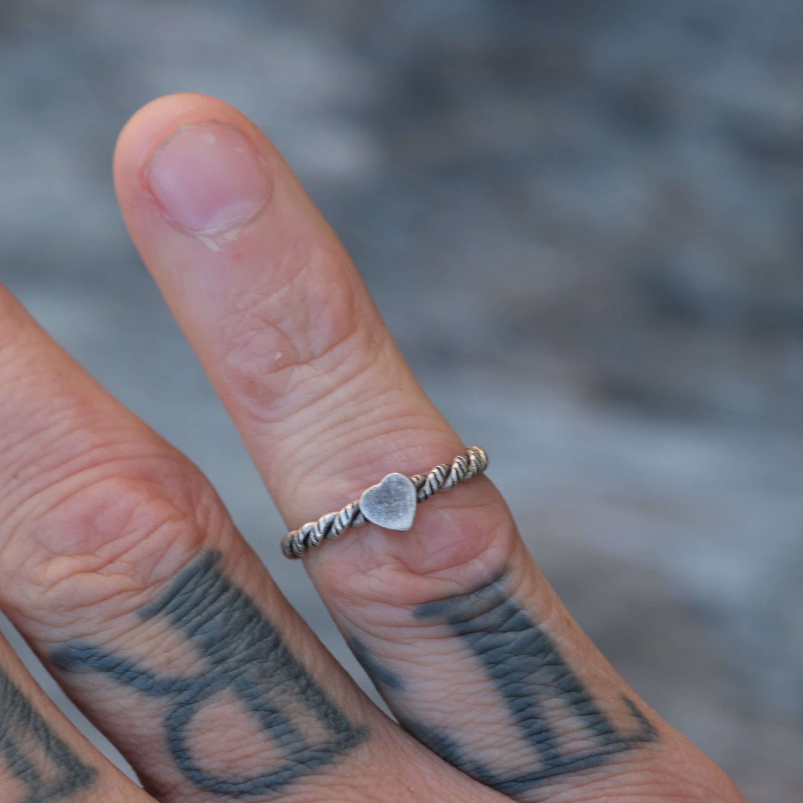 Vintage Sterling Silver Tiny Heart Band 5