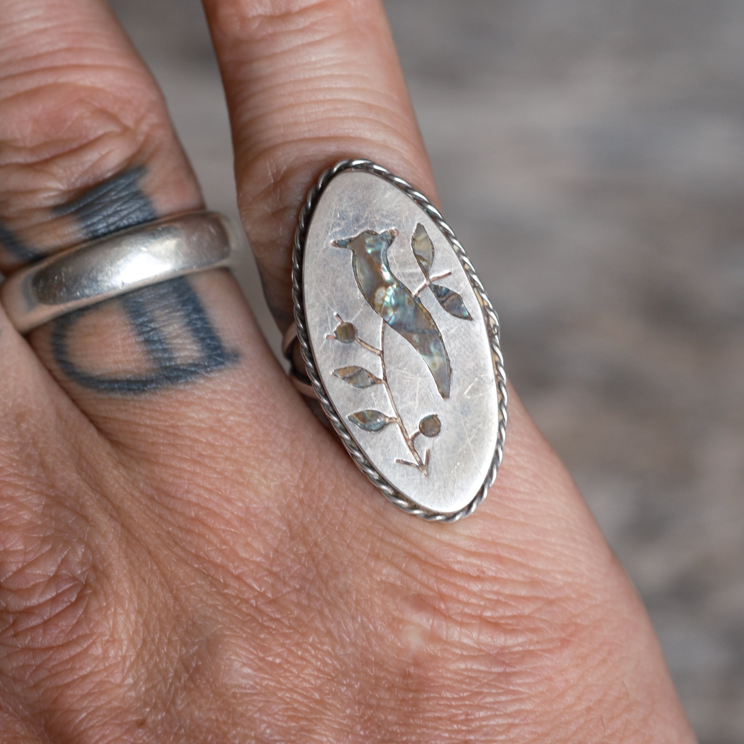 Vintage Sterling Abalone Inlay Bird Ring 6.75