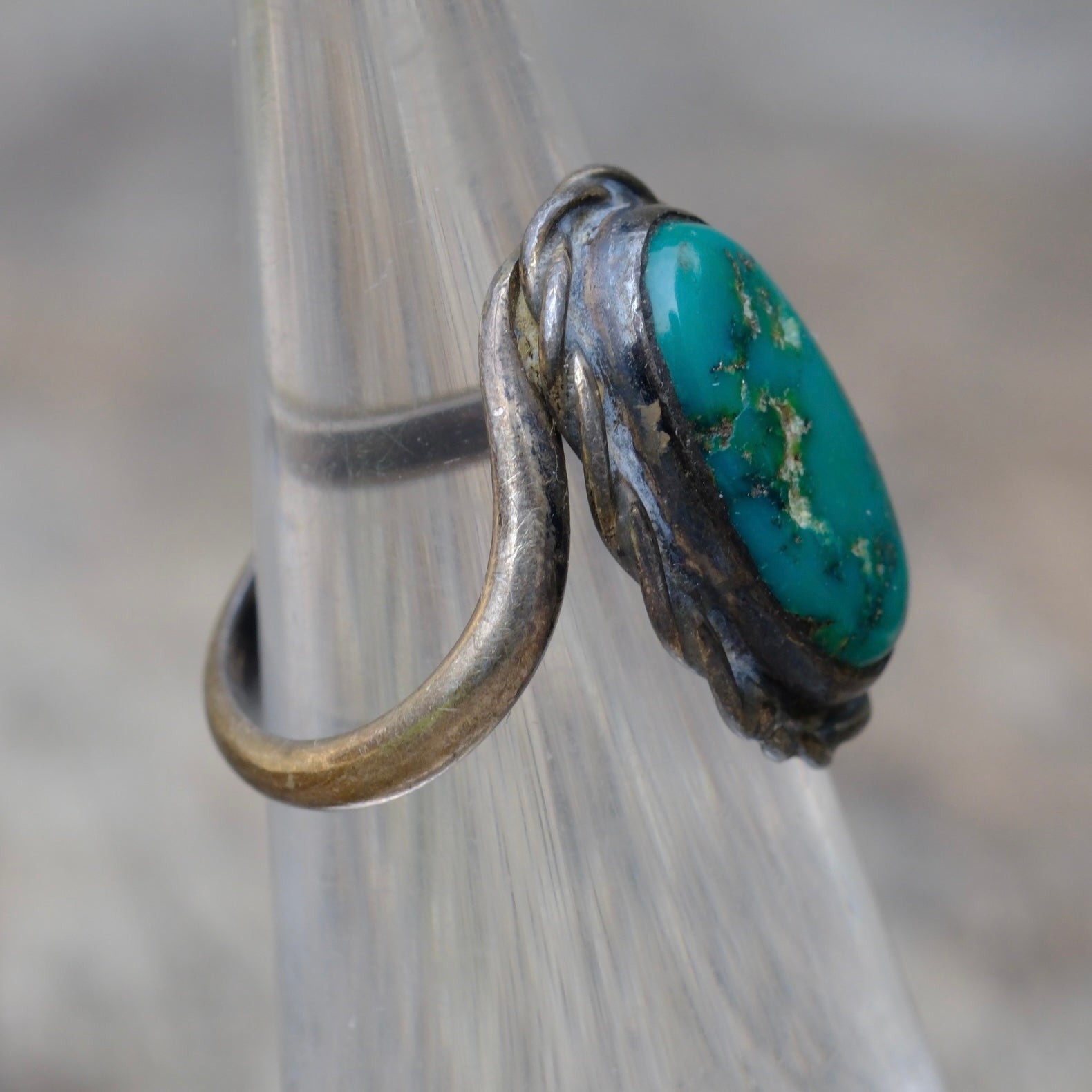 Vintage Sterling Turquoise Roper Ring 3.5