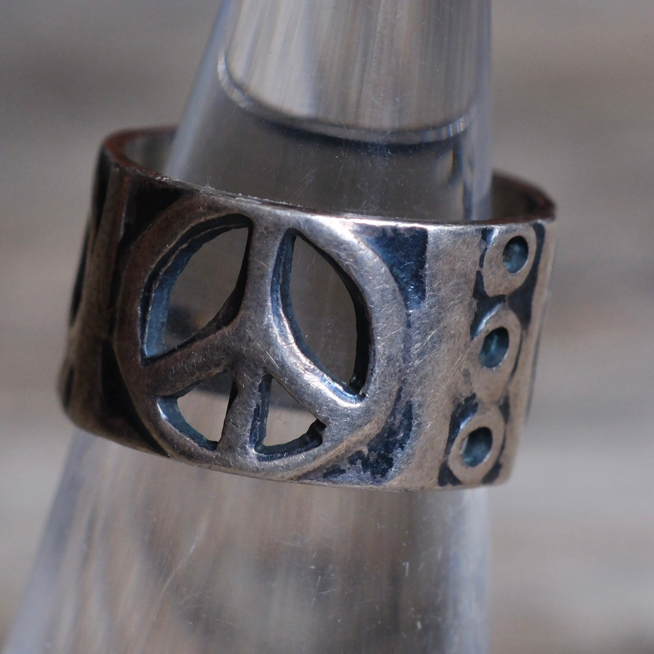 Vintage Sterling Silver Peace Band Ring 5