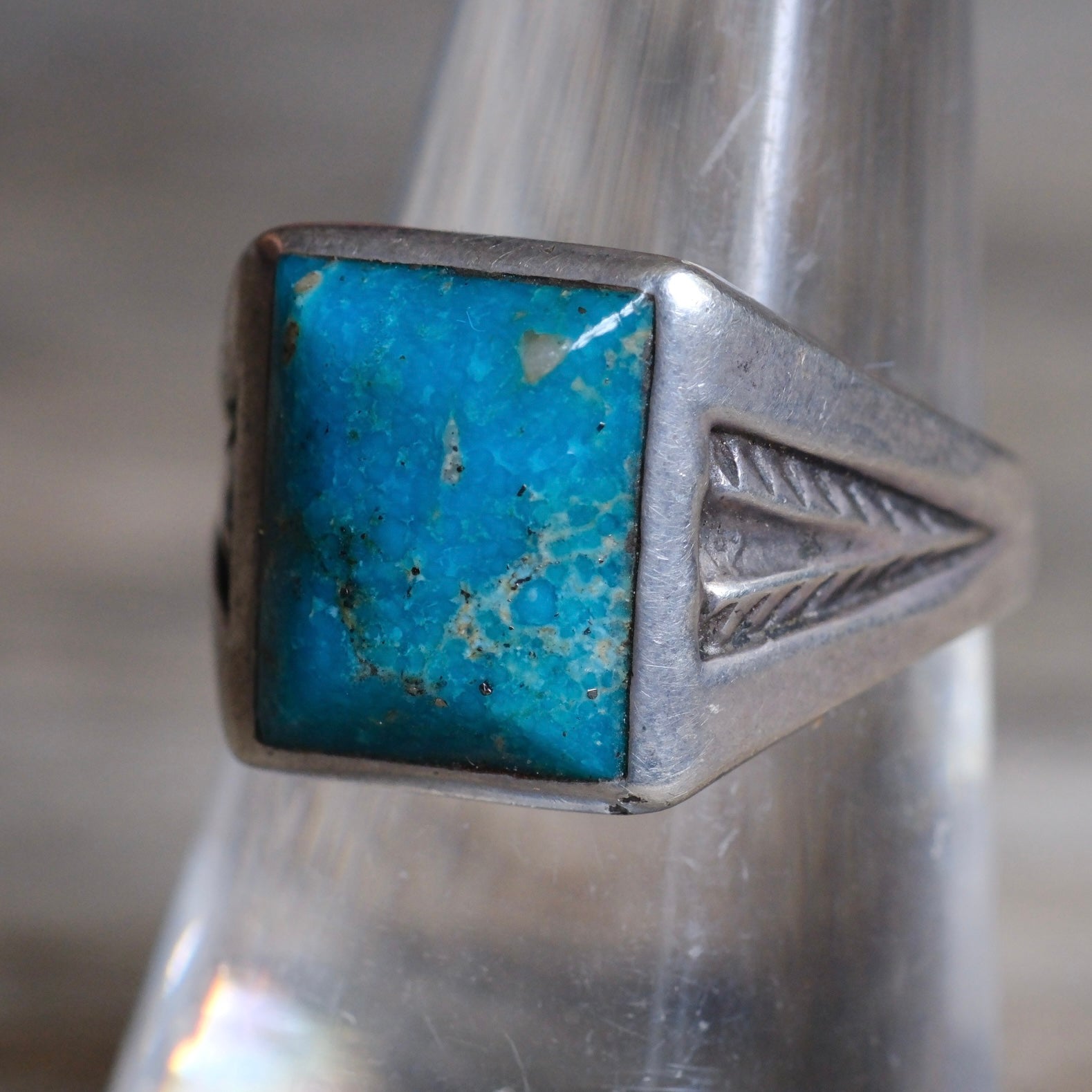 Vintage Sterling Turquoise Stamped Band Ring 7.75