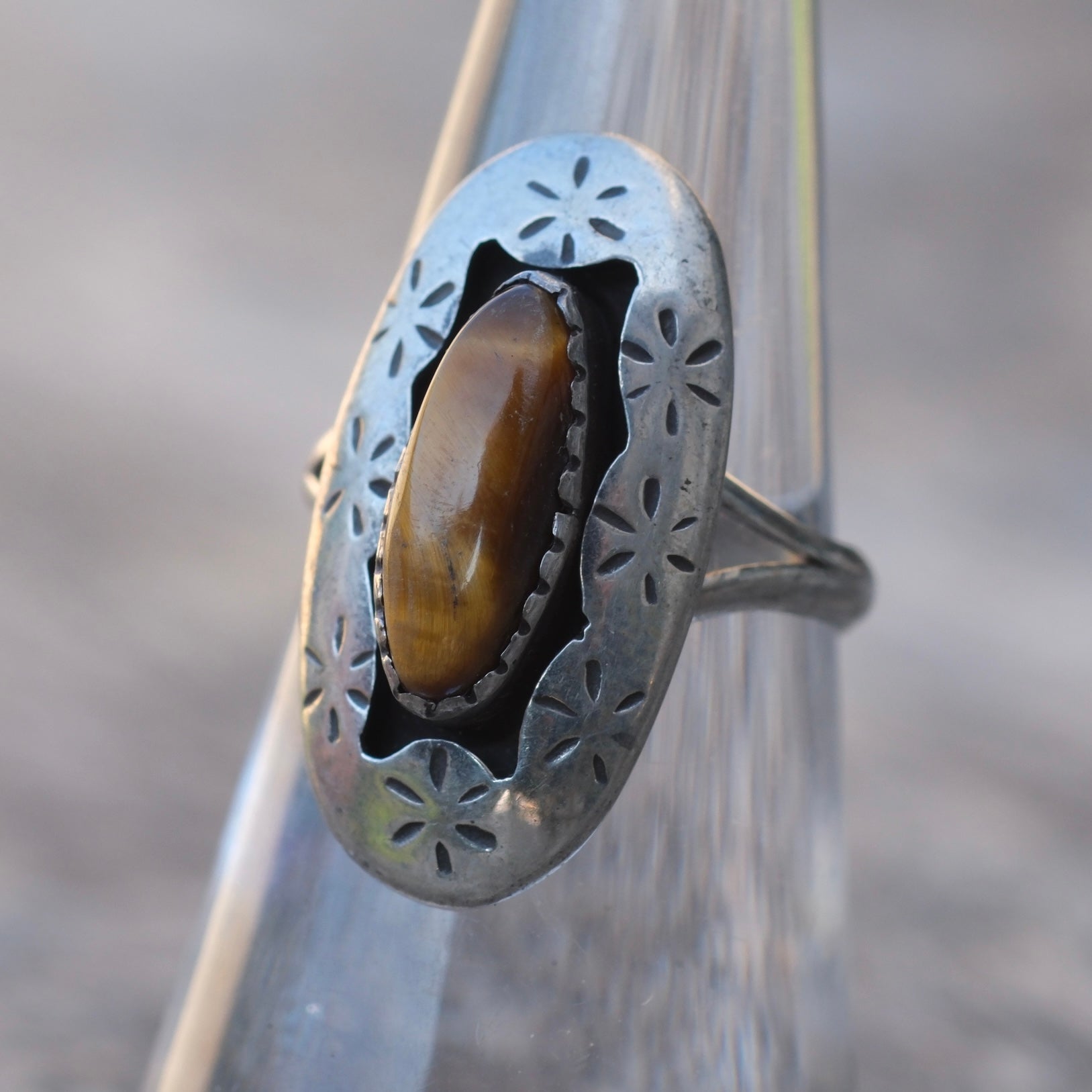 Vintage Sterling Tigers Eye Shadowbox Ring 5.5