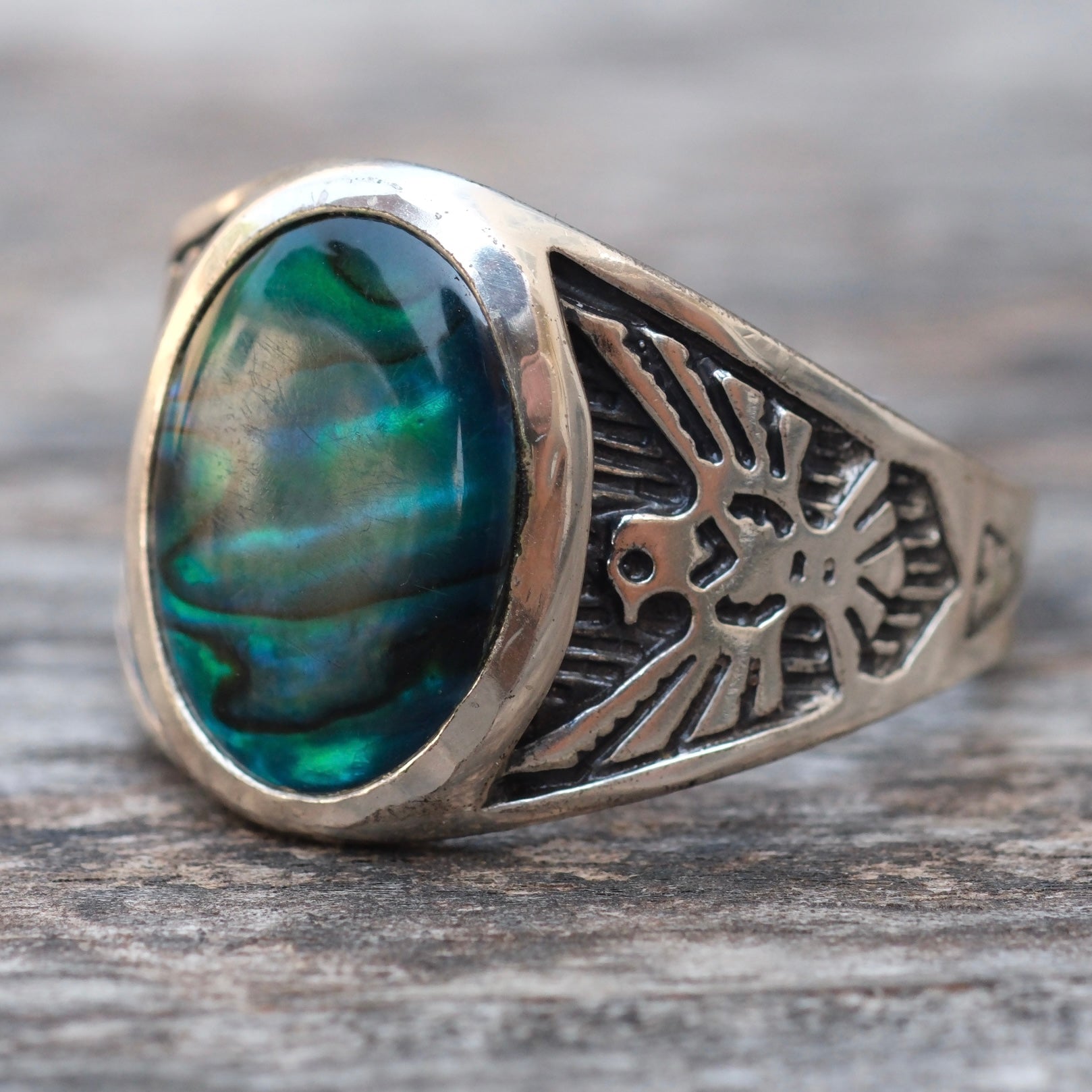 Vintage Sterling Abalone Thunderbird Ring 15.75
