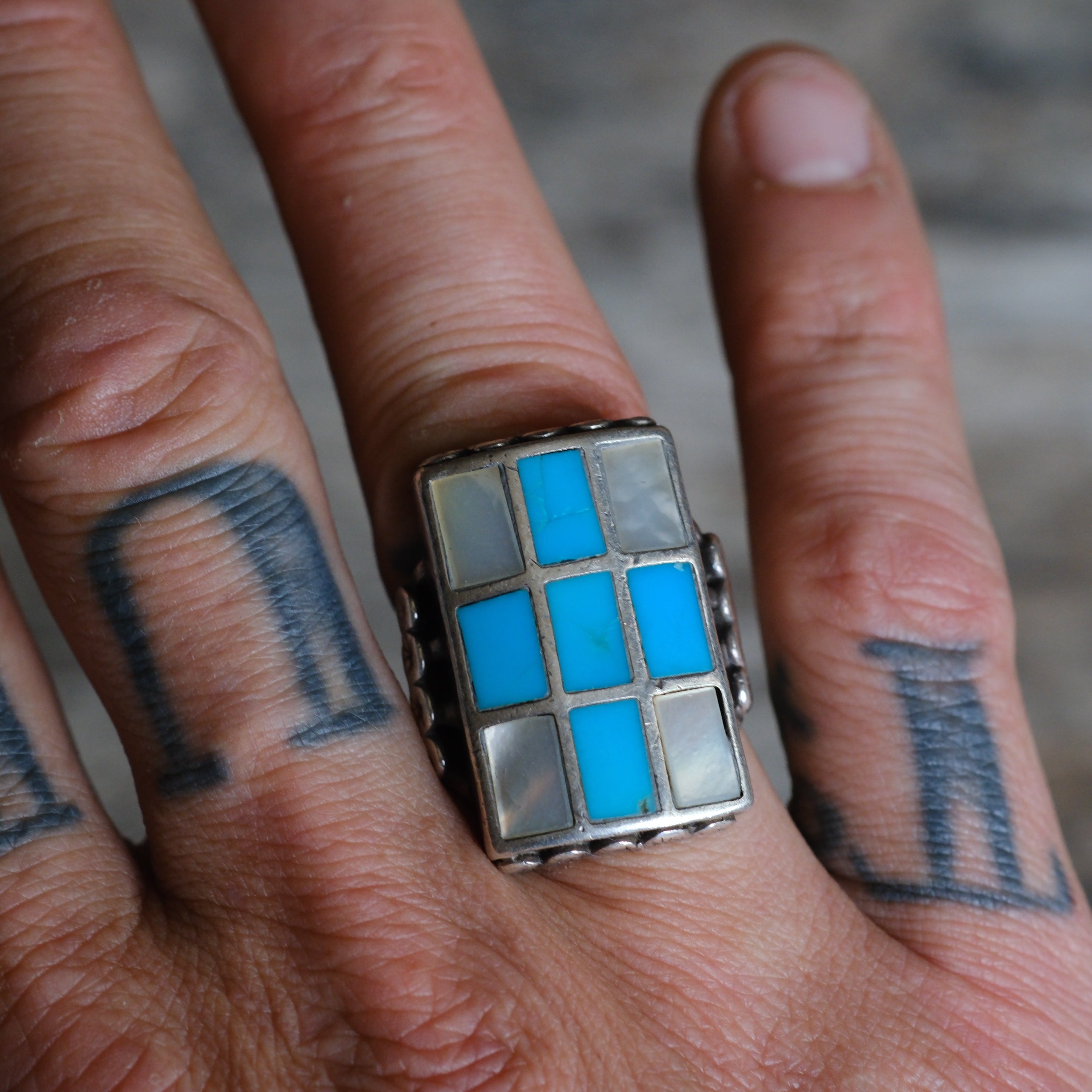Vintage Sterling Turquoise and Mother Of Pearl Inlay Panel Ring 8