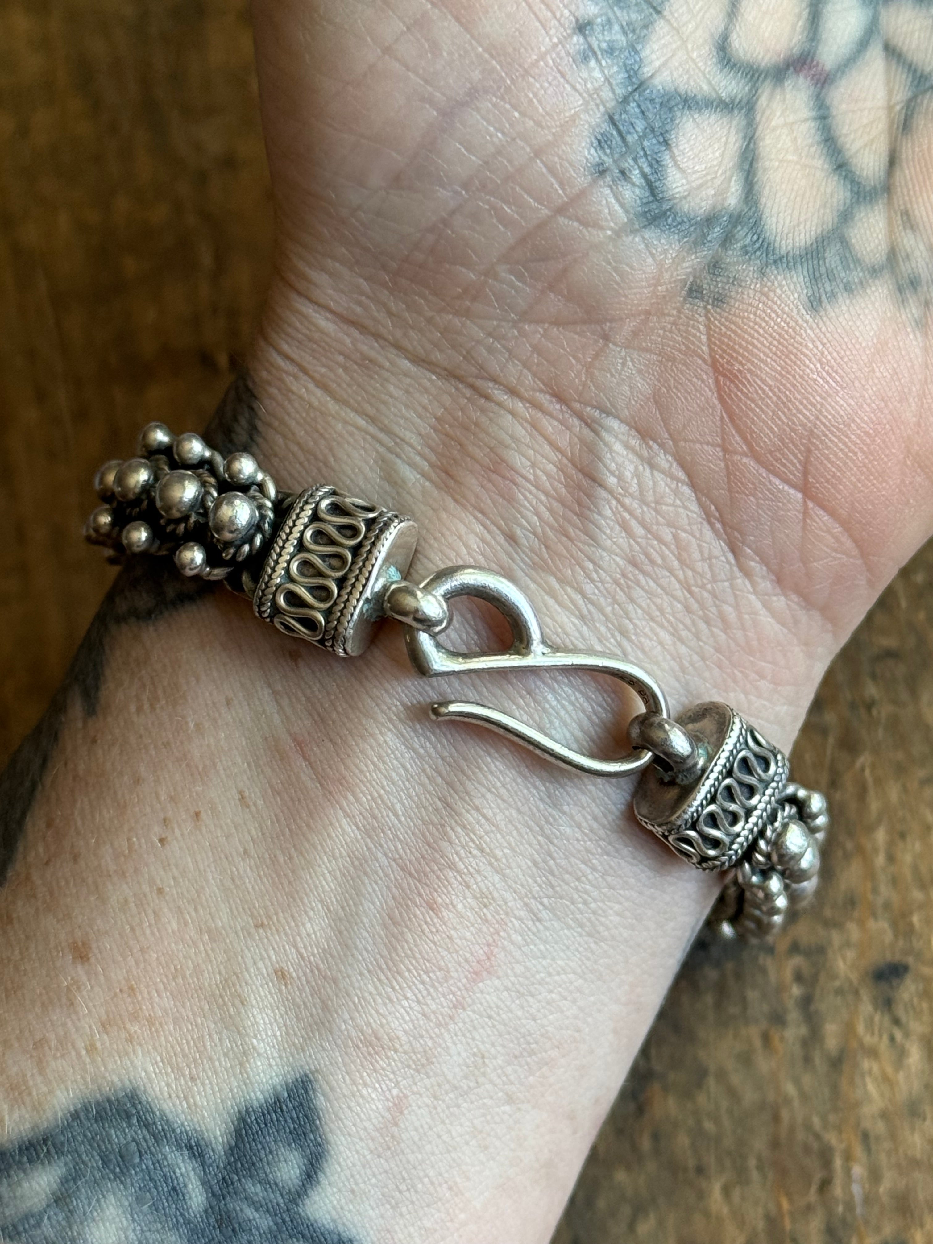 Vintage Sterling Silver Rosette Link Bracelet 7.75"