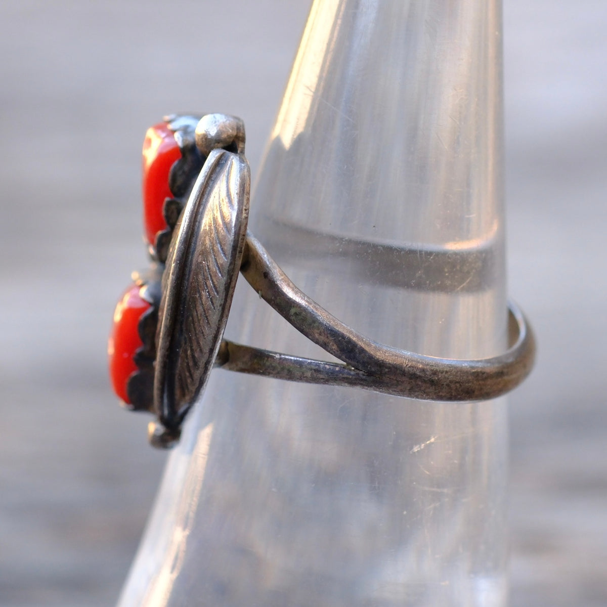 Vintage Sterling 2-Stone Coral Feather Ring 6
