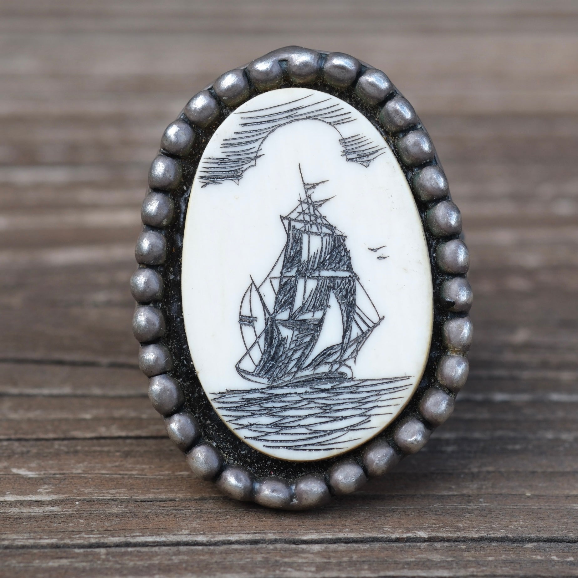 Vintage Sterling Tall Ship Scrimshaw Ring 9