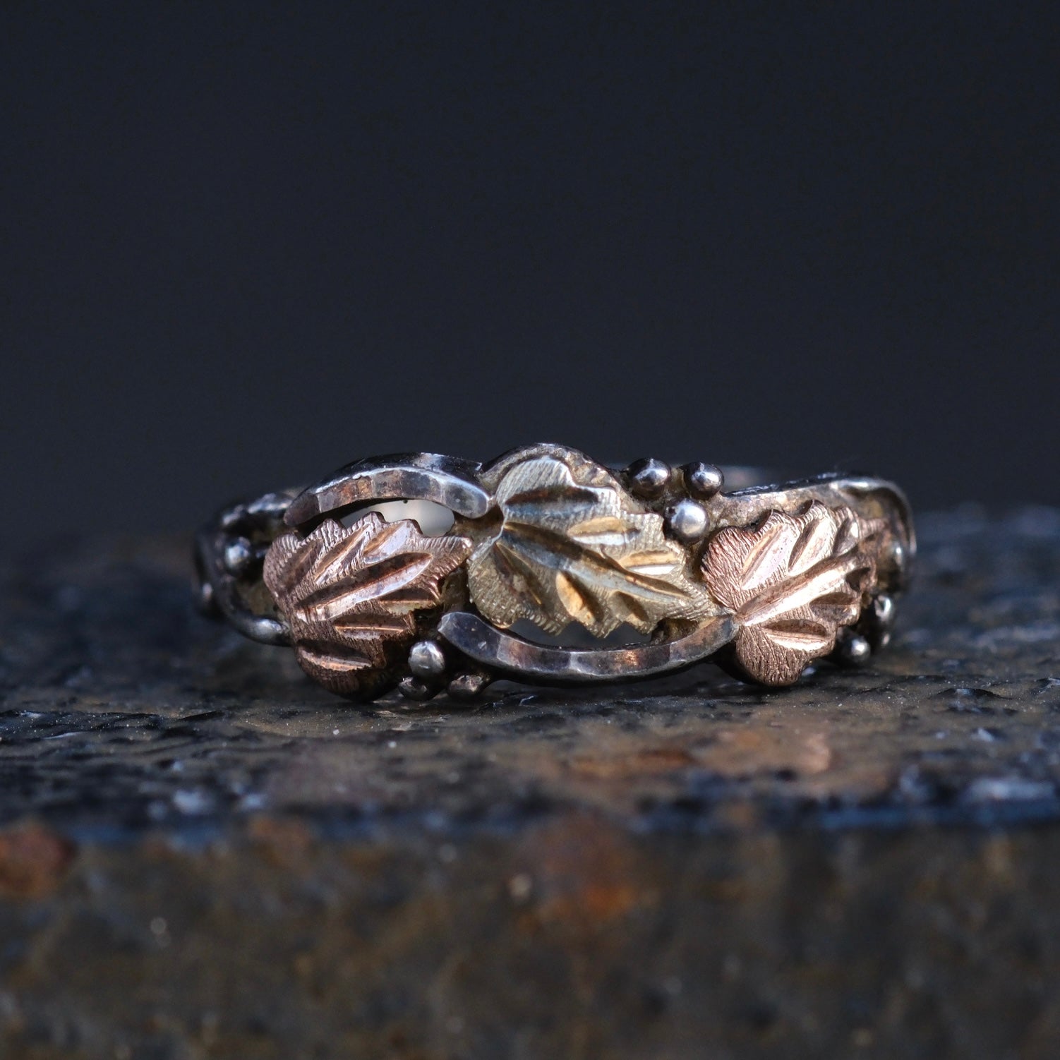 Vintage Sterling and Gold Leaf Band Ring 5.75