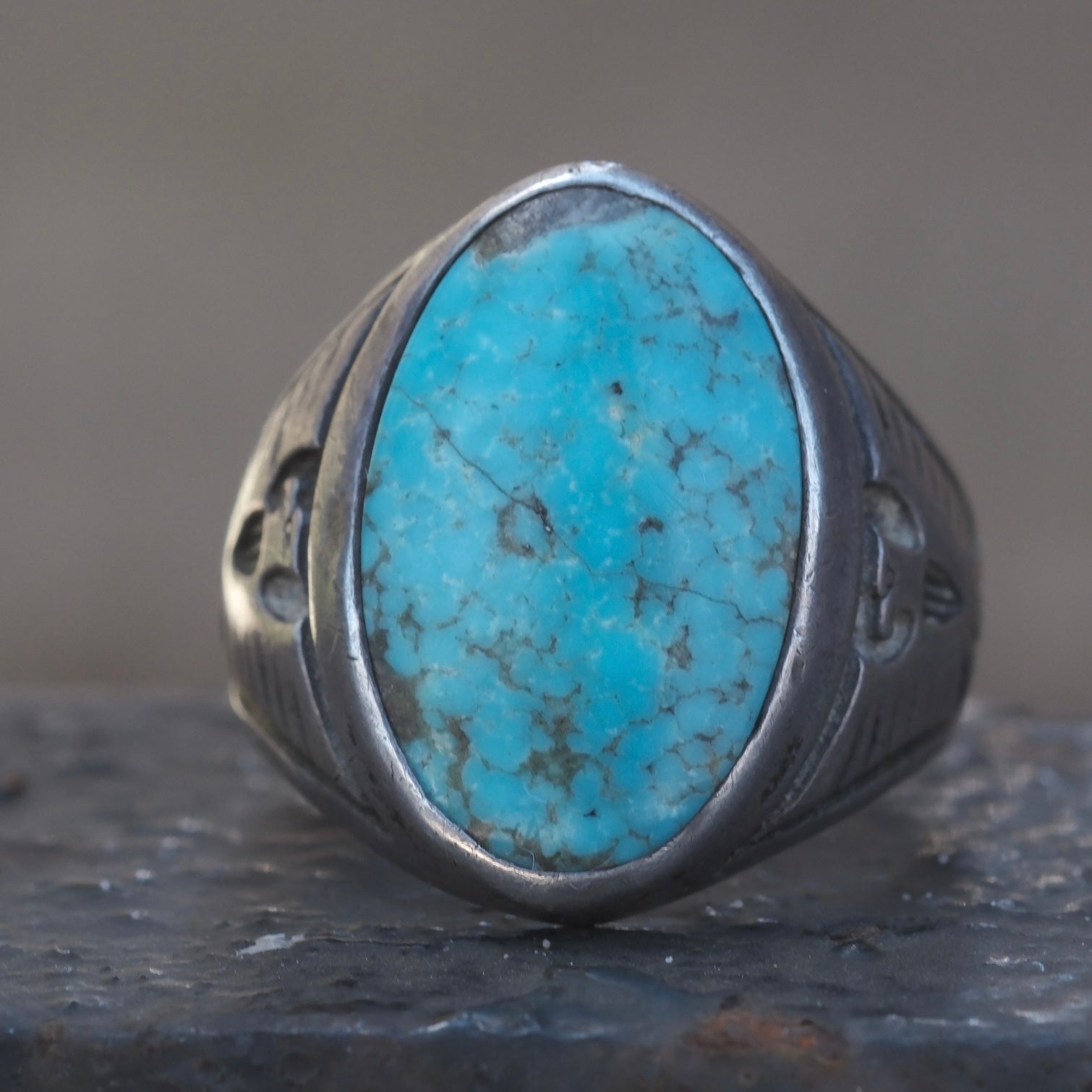 Vintage Sterling Turquoise Thunderbird Ring 8.75