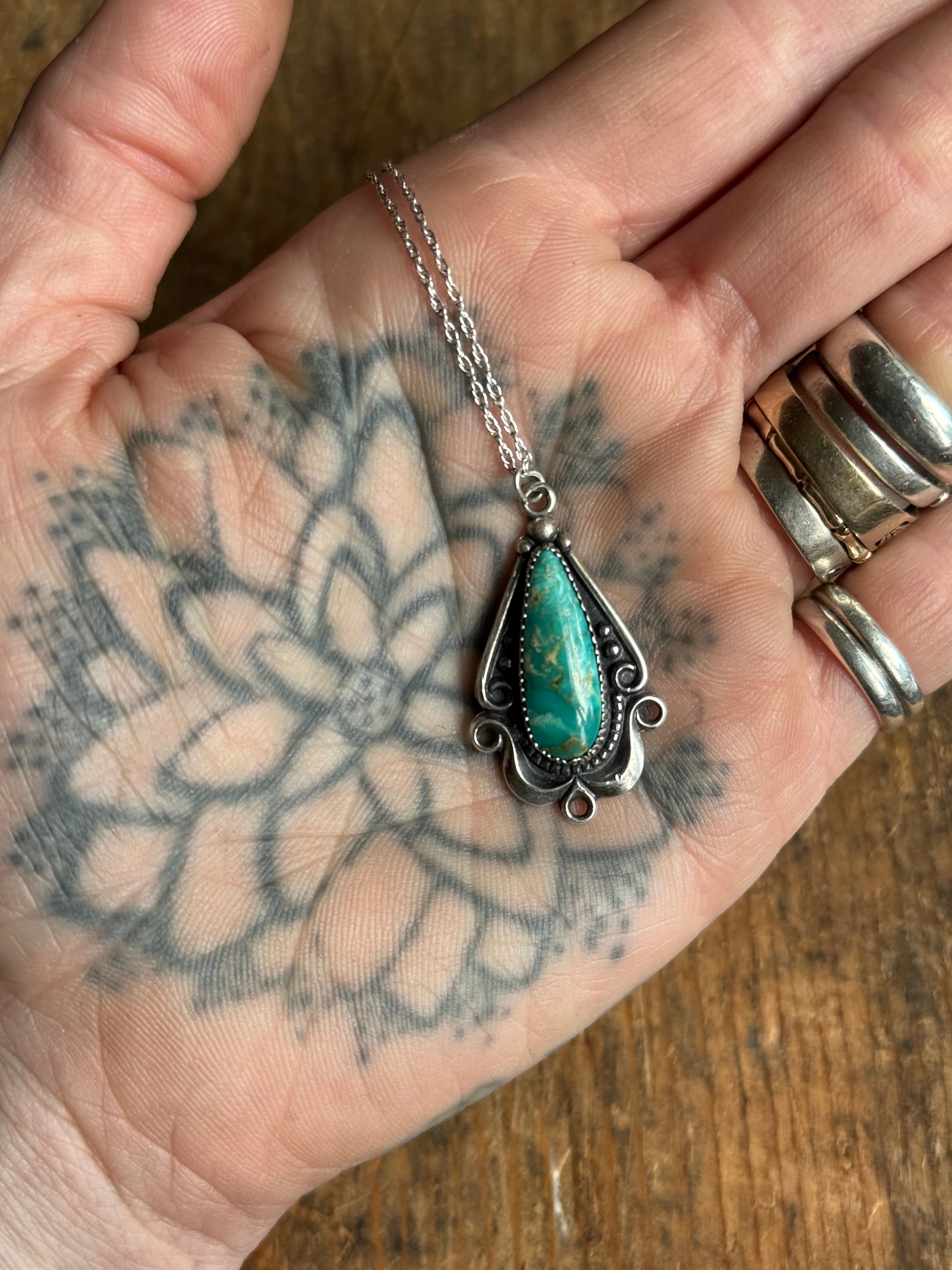 Vintage Sterling Silver Framed Turquoise 18" Necklace