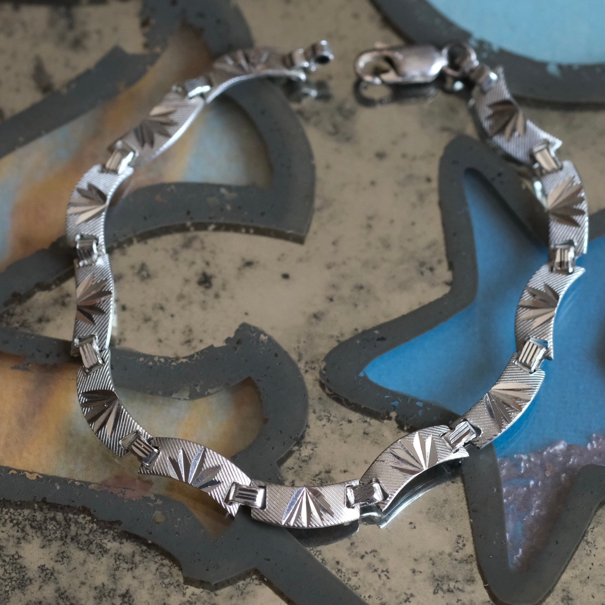 Vintage Sterling Silver Diamond Cut Bracelet 7.5"