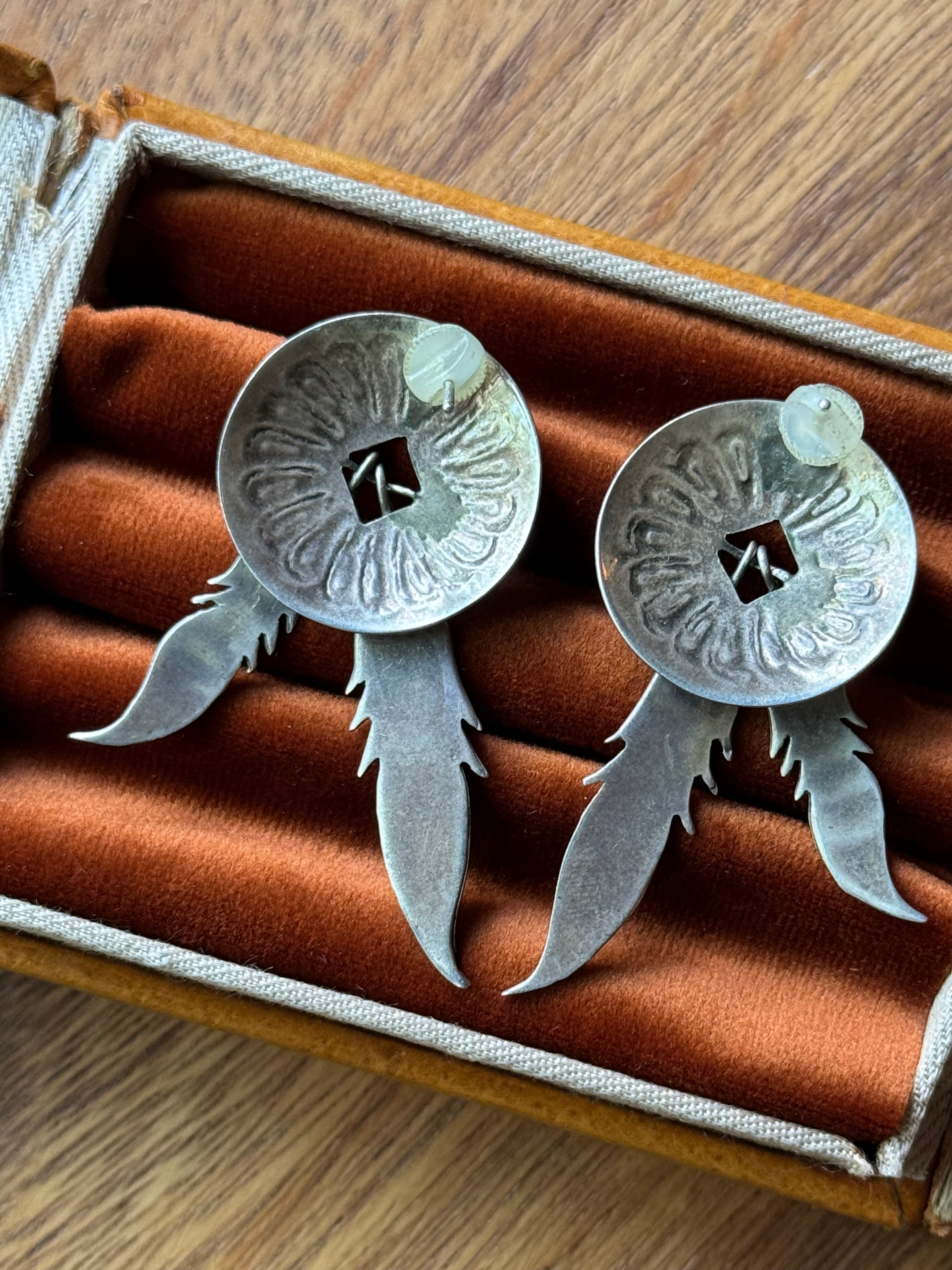 Vintage Sterling Silver Concho Feather Earrings