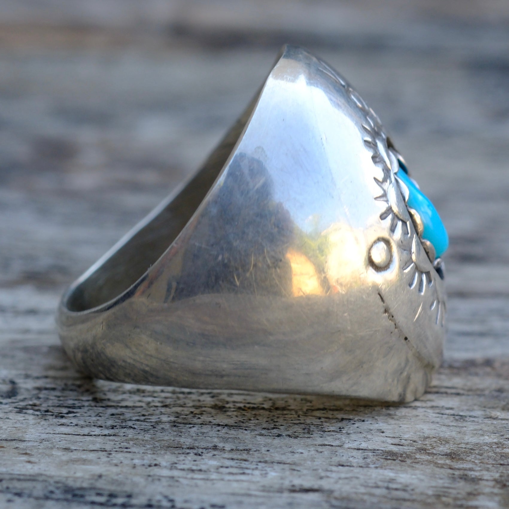 Vintage Sterling Turquoise Stamped Shadowbox Ring 9