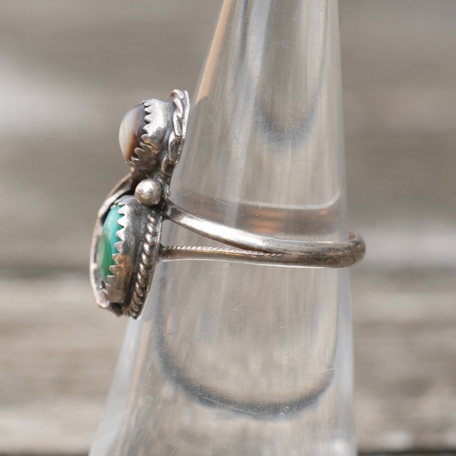 Vintage Sterling Turquoise and MOP Feather Ring 5.25