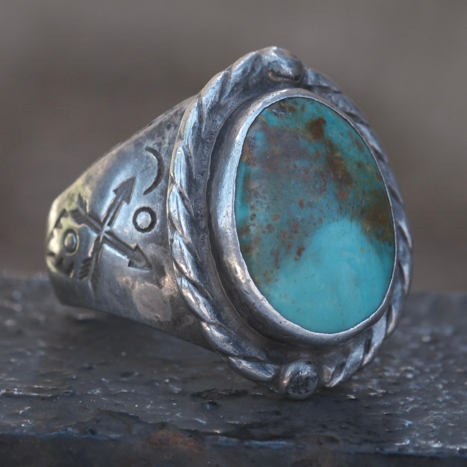 Vintage Sterling Turquoise Stamped Arrows Ring 10