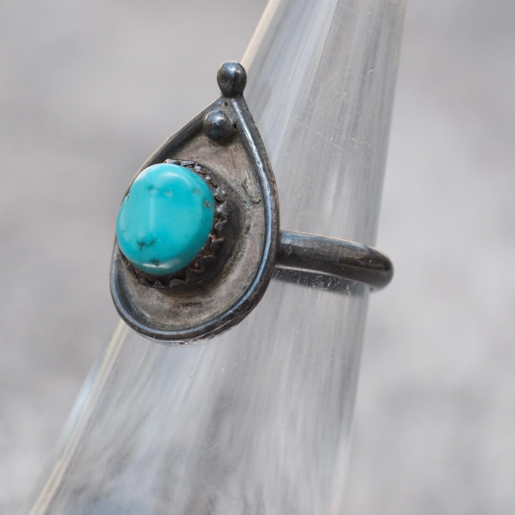 Vintage Sterling Turquoise Ring 4.5