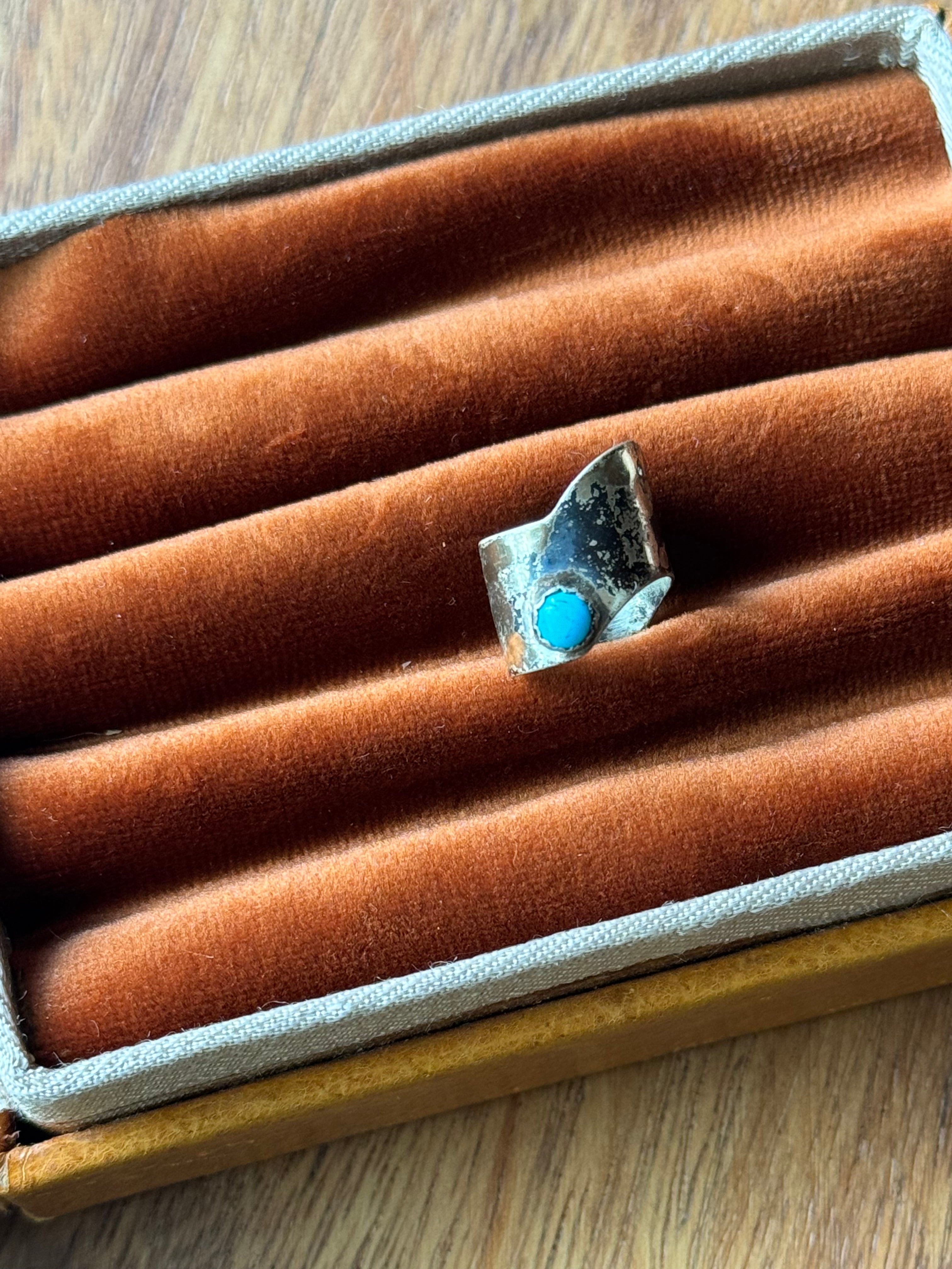 Vintage Sterling Silver Turquoise Ear Cuff