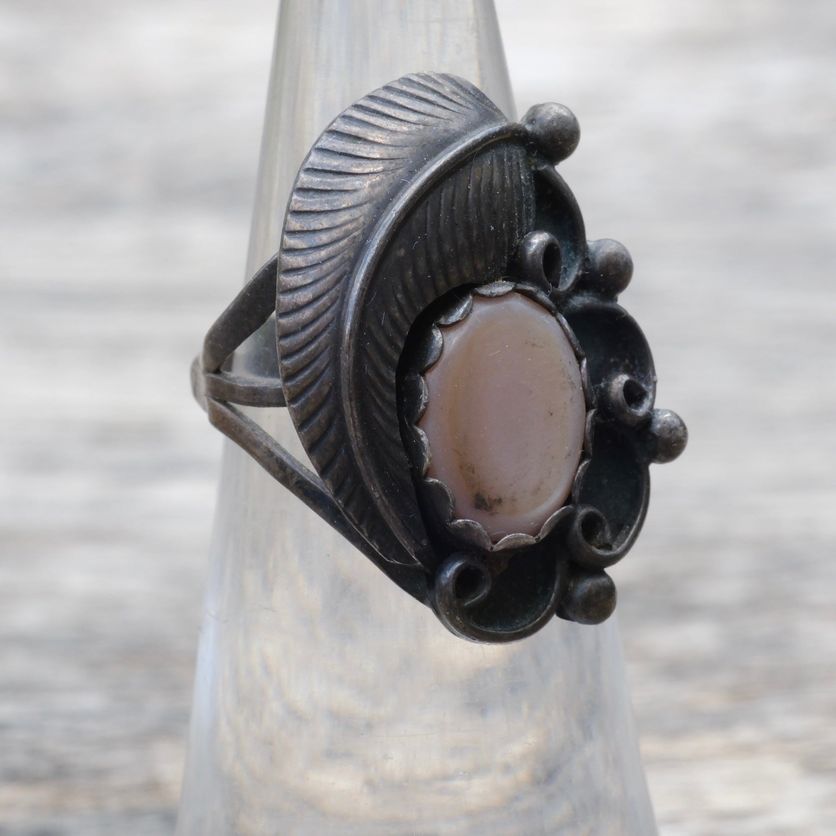 Vintage Sterling Mother Of Pearl Feather Ring 4